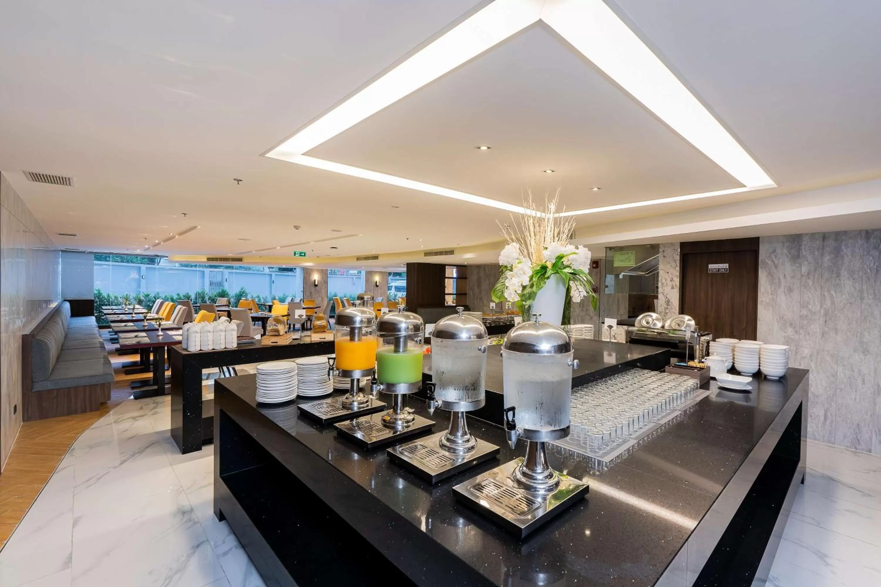 Restaurant/places to eat in Best Western Nada Don Mueang Airport hotel