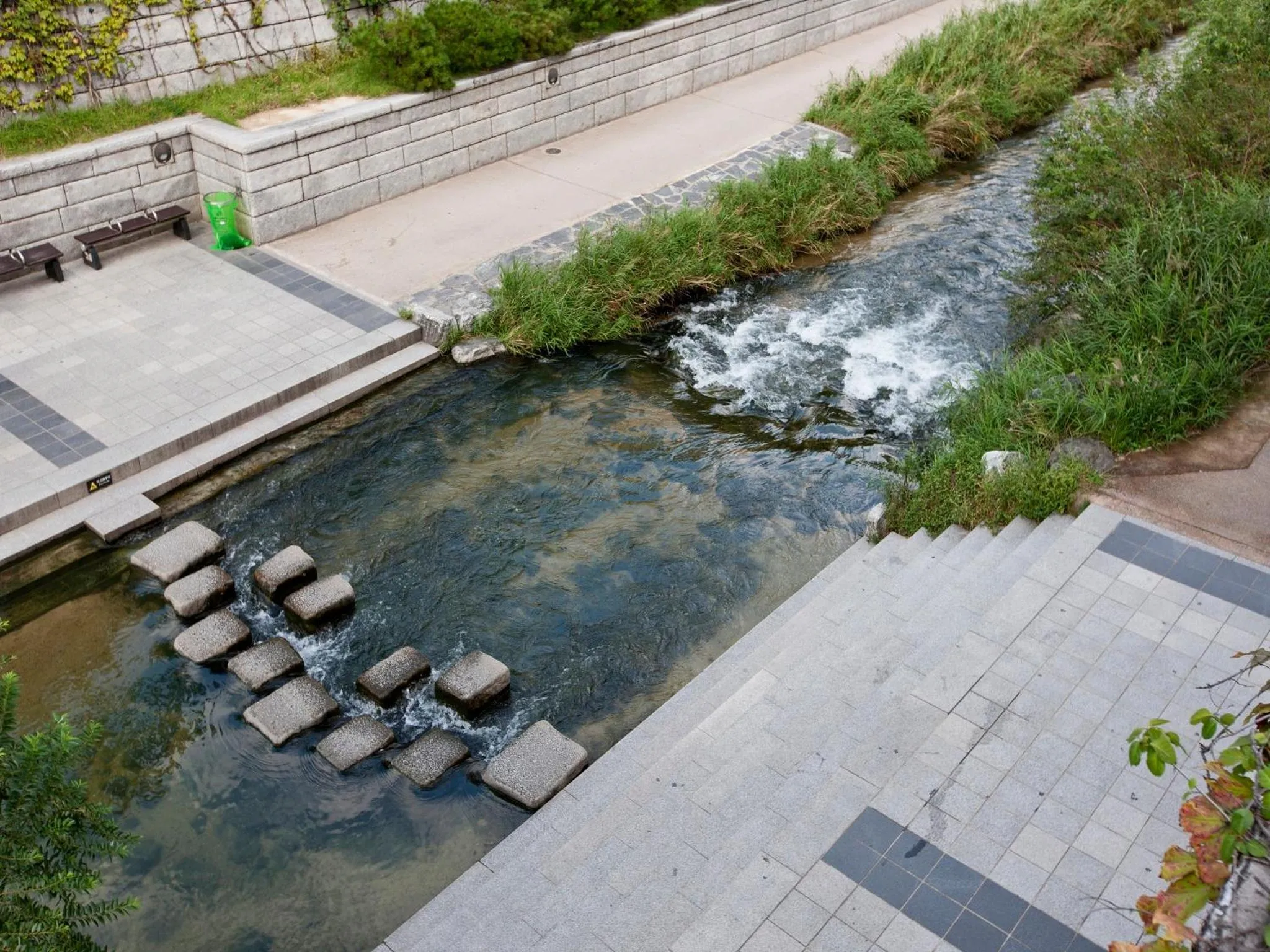 Area and facilities in Central Tourist Hotel