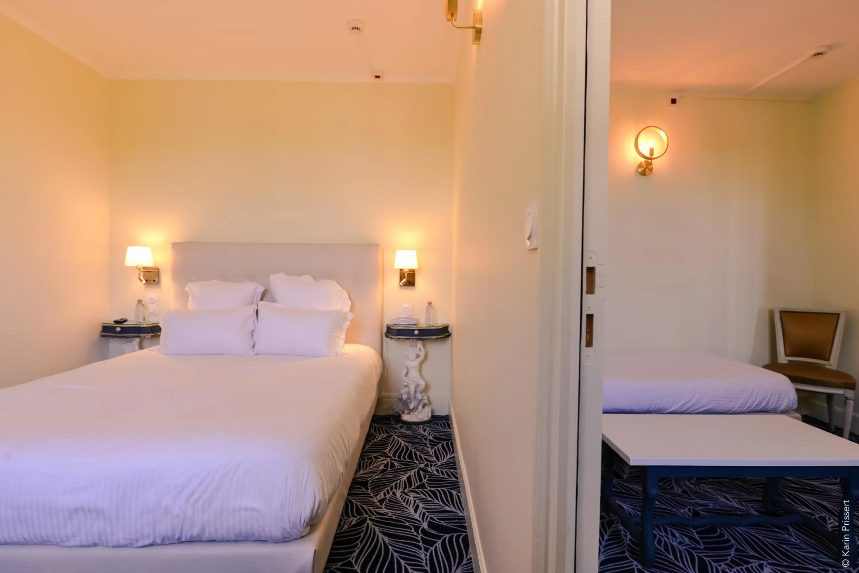 Photo of the whole room, Bed in Hostellerie Saint Pierre