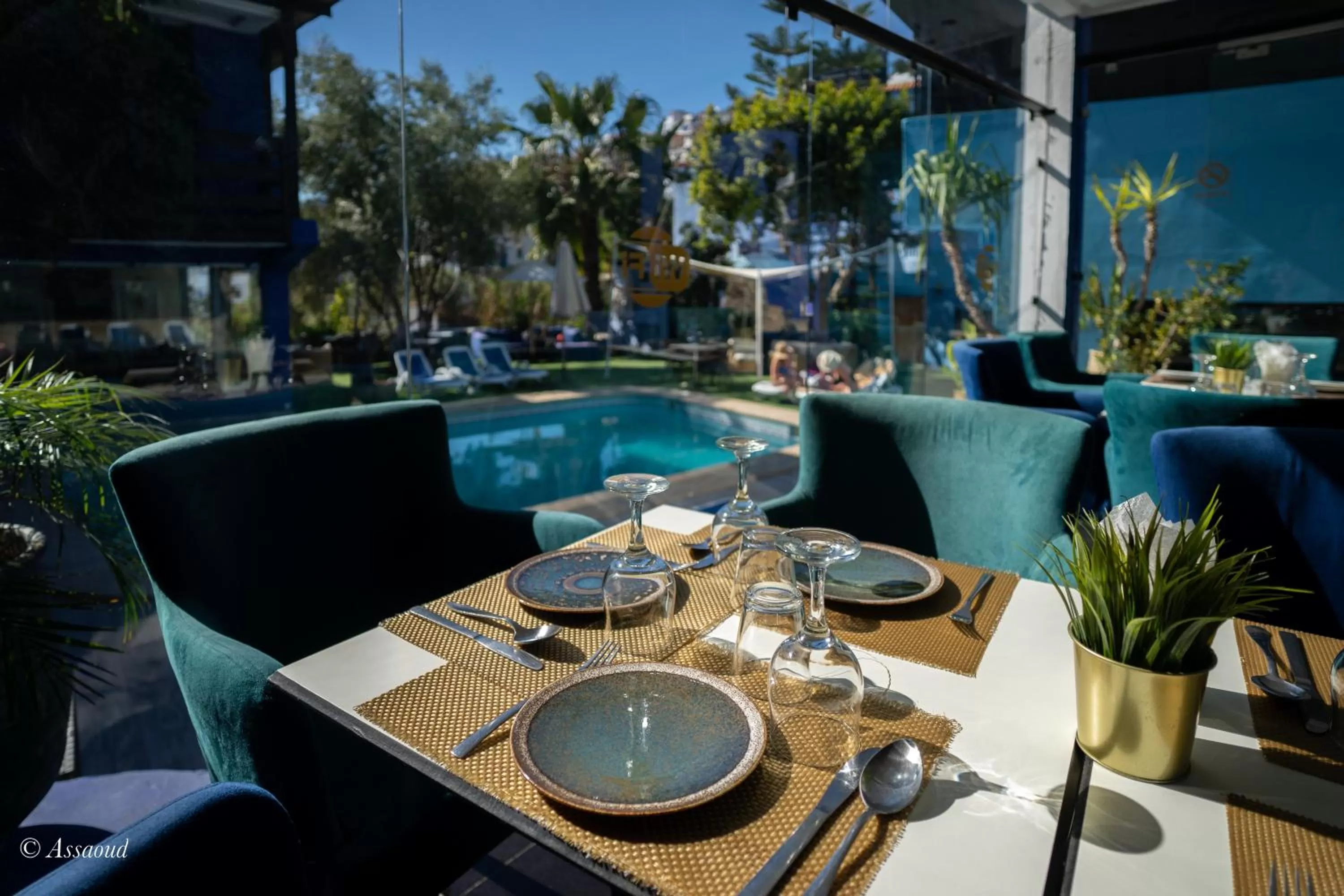 Restaurant/Places to Eat in Hôtel ZIRYAB