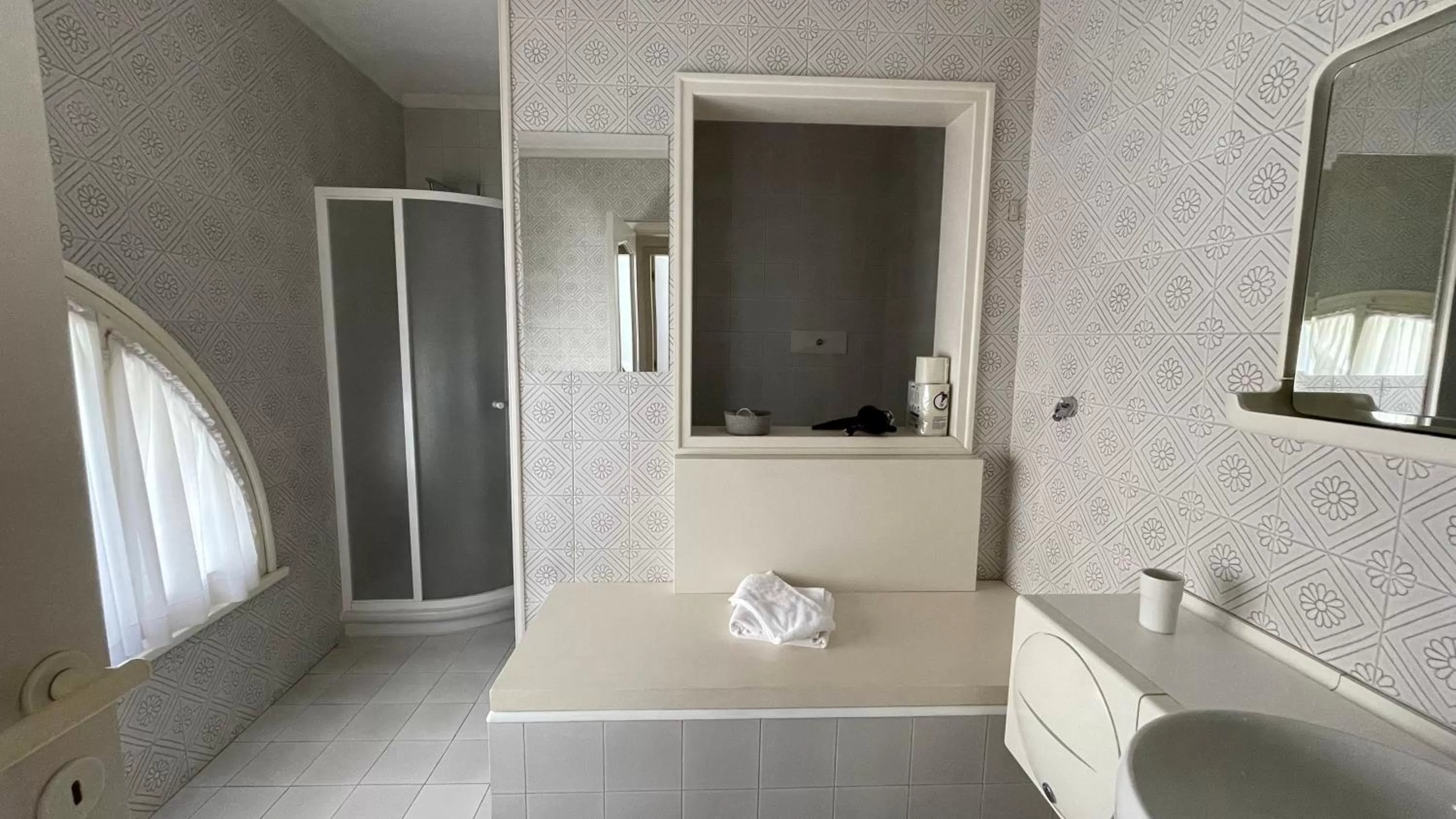 Shower in Ai Giardini di San Vitale