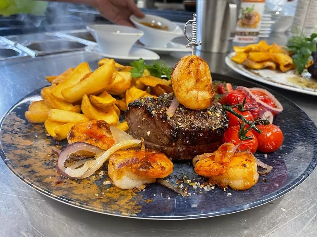 Food and drinks, Food in Riverdam