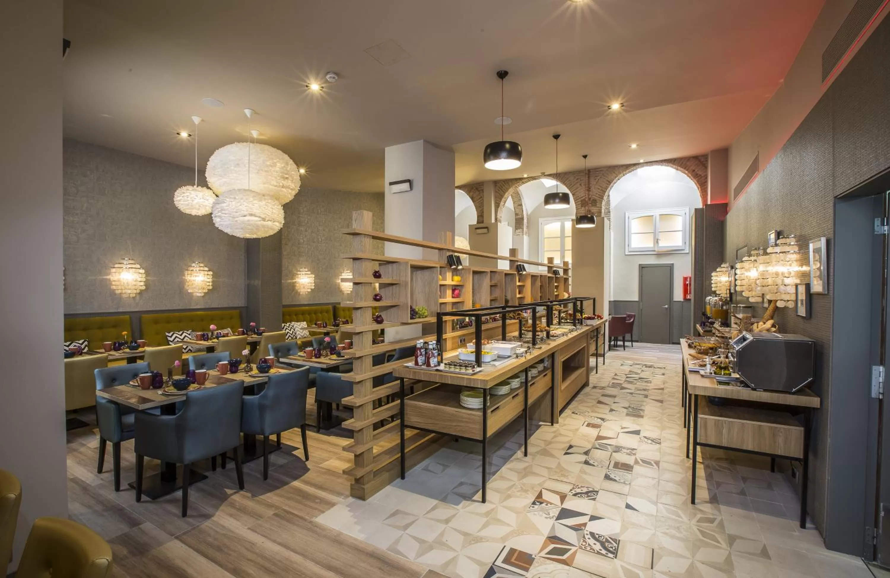 Buffet breakfast in Leonardo Hotel Barcelona Las Ramblas