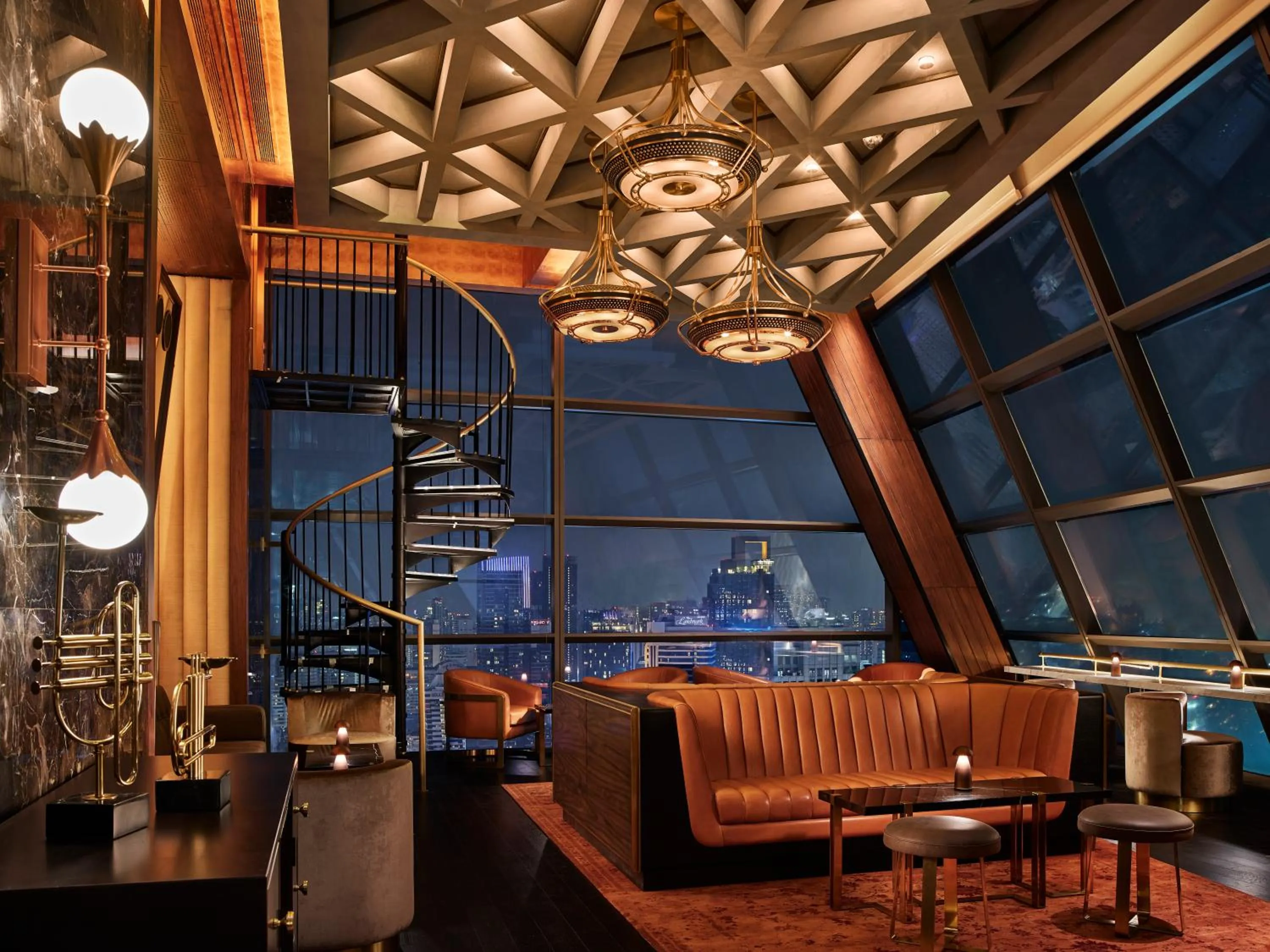 Lounge or bar in Rosewood Bangkok