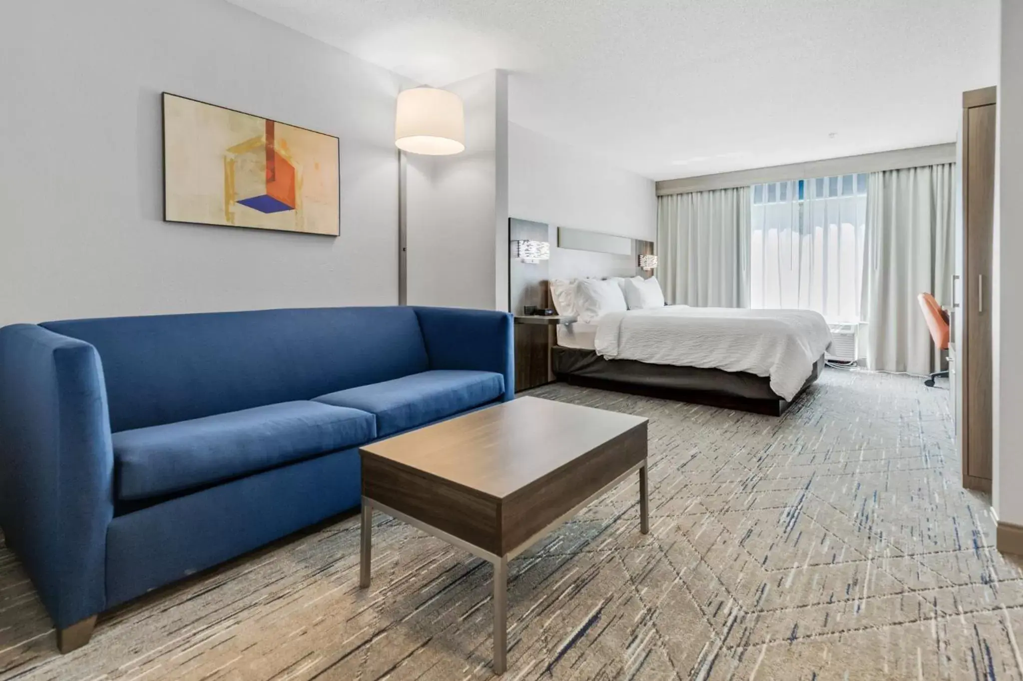 King Suite in Holiday Inn Express Hotel & Suites Starkville, an IHG Hotel King Suite in Holiday Inn Express Hotel & Suites Starkville, an IHG Hotel