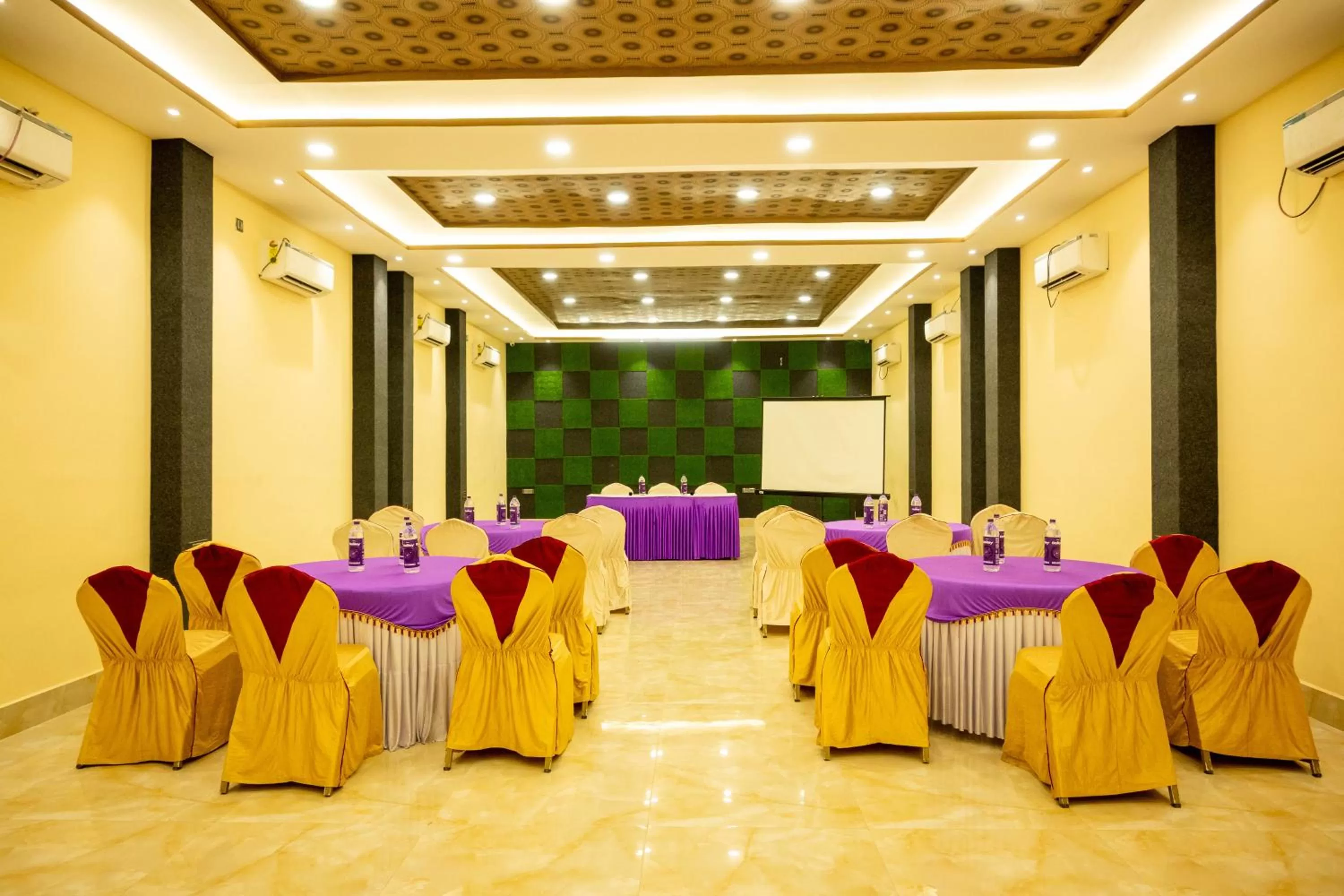 Business facilities in Vinayak Bhavan By Vinayak Hotels