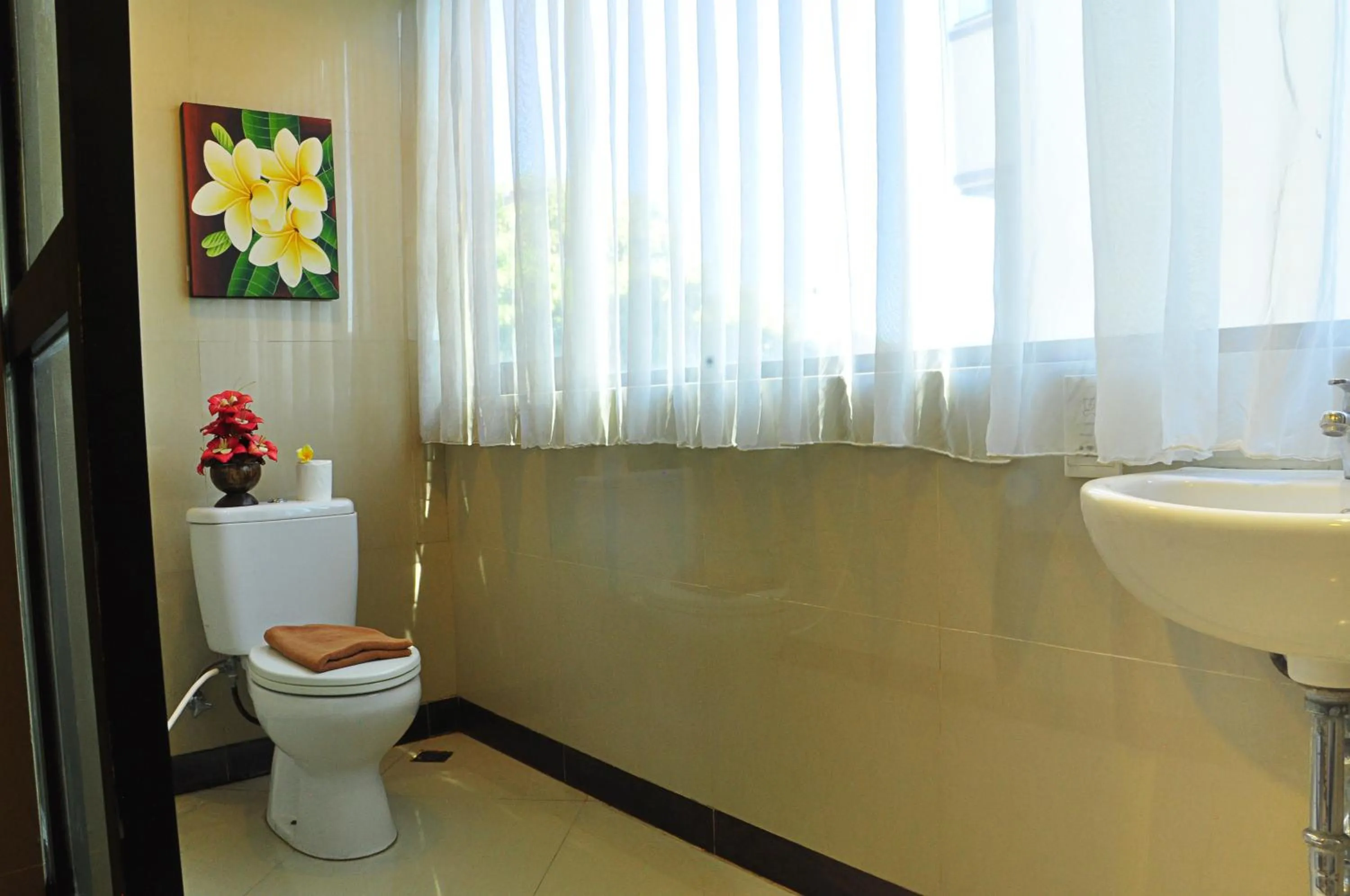 Bathroom in Guest House Matahari