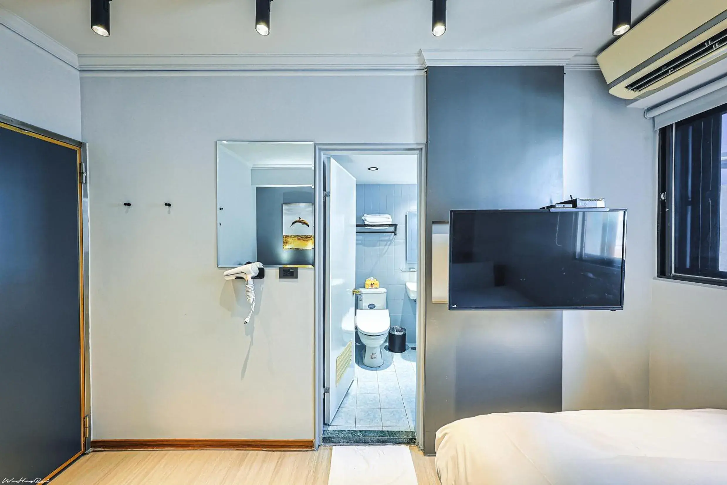 Deluxe Double or Twin Room in YESHOME HOTEL Deluxe Double or Twin Room in YESHOME HOTEL