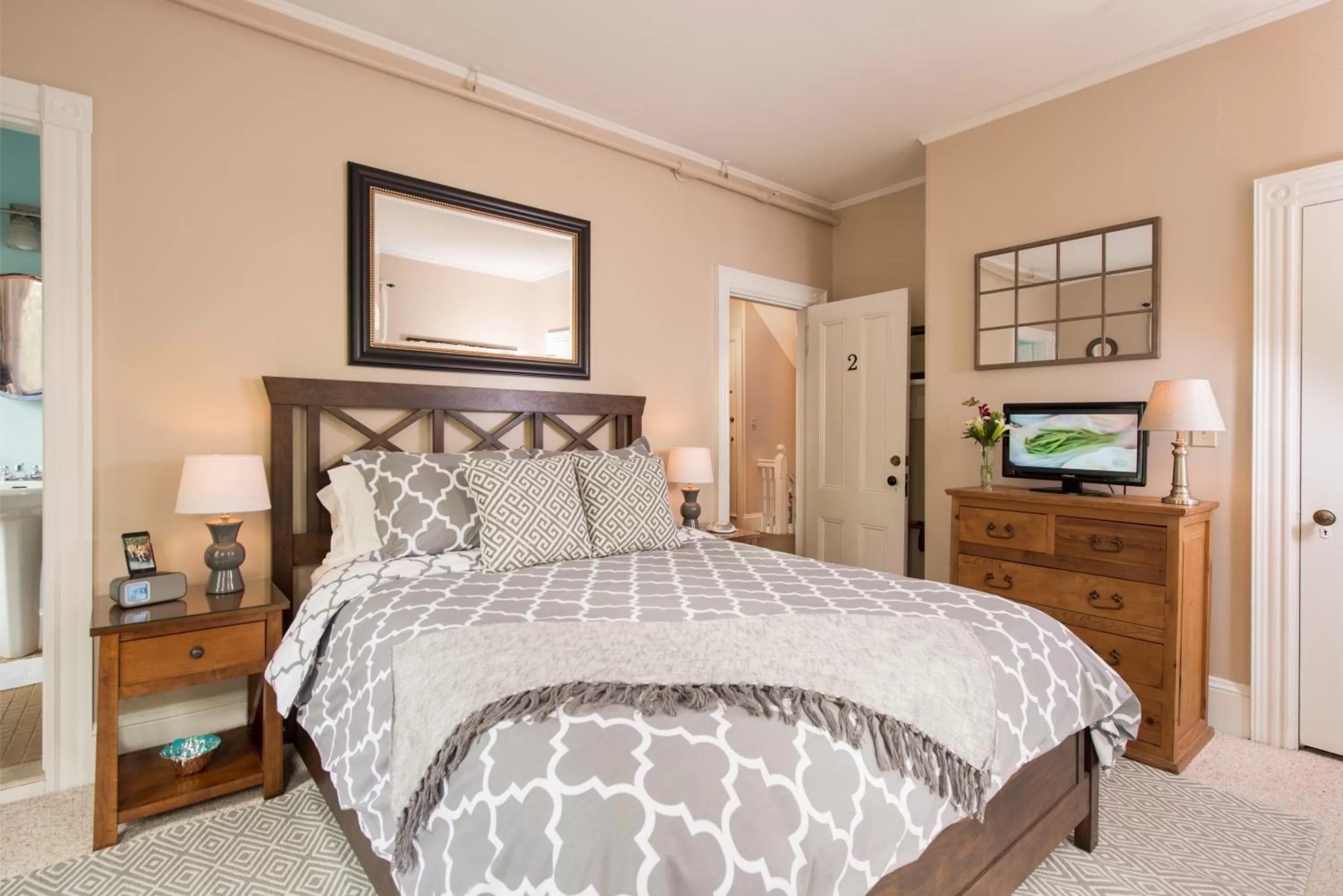 Bed in The Chadwick Bed and Breakfast