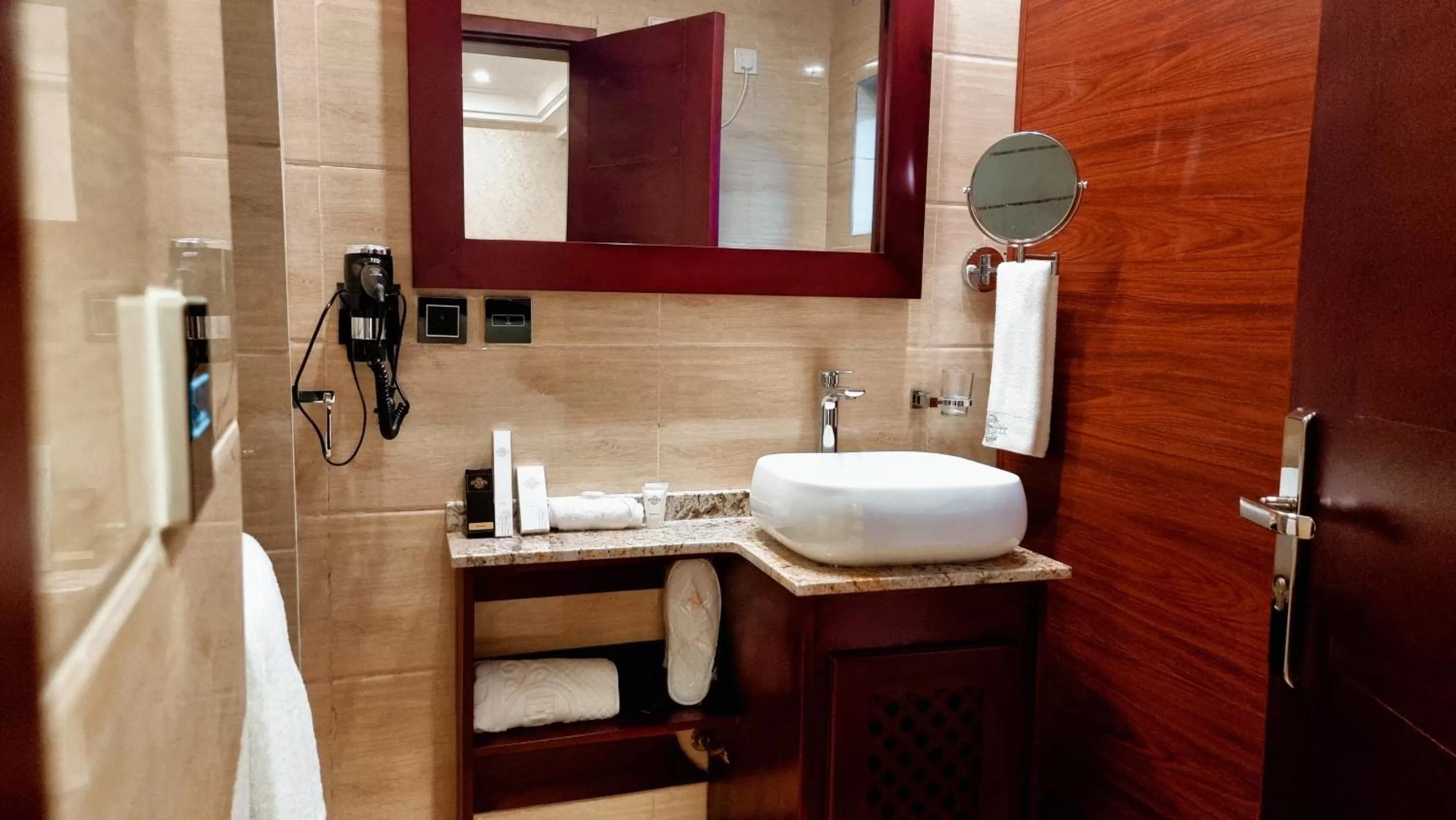 Toilet in El Doria Hotel