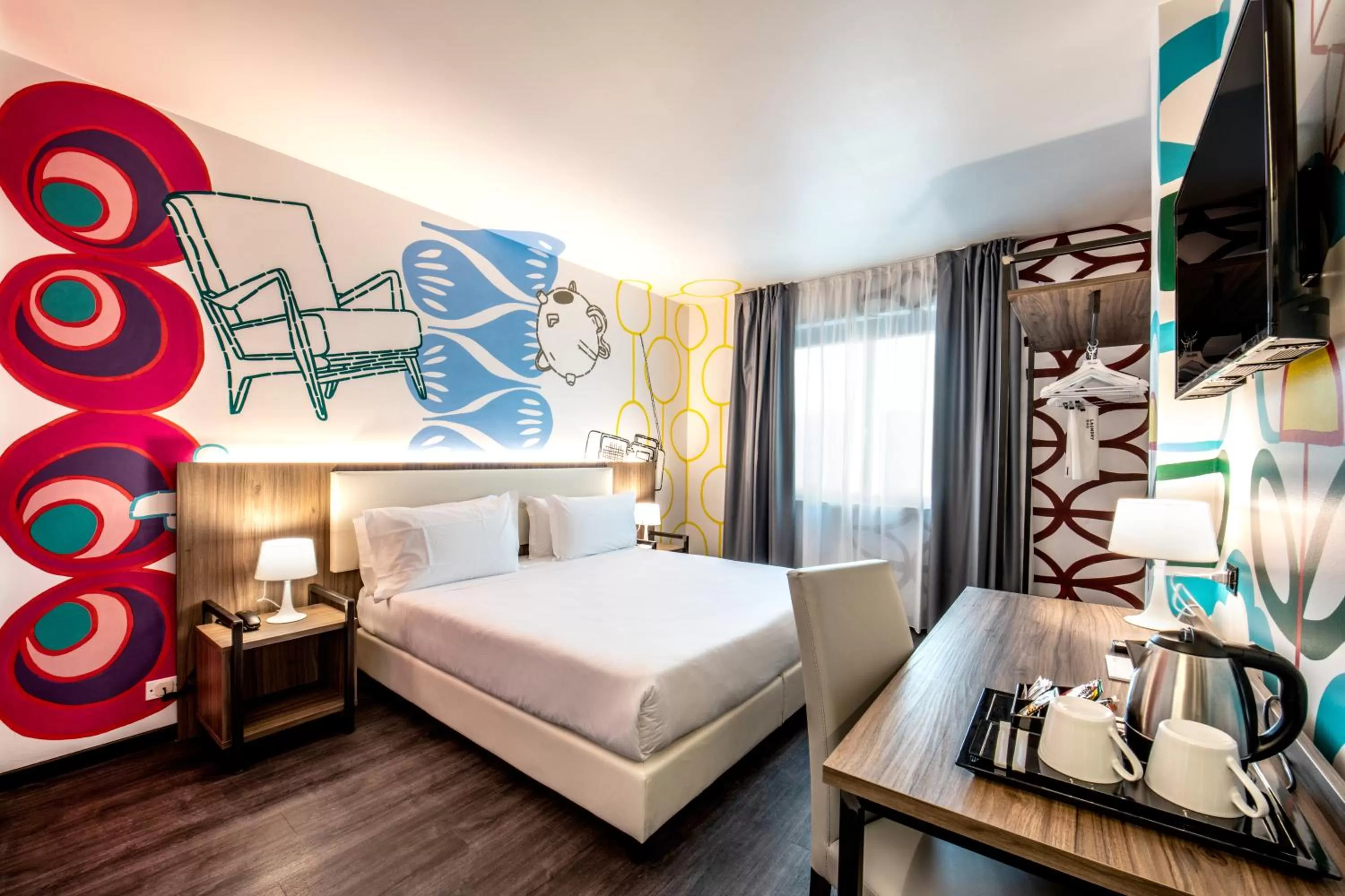 Bed in Muraless Art Hotel - WorldHotels Crafted