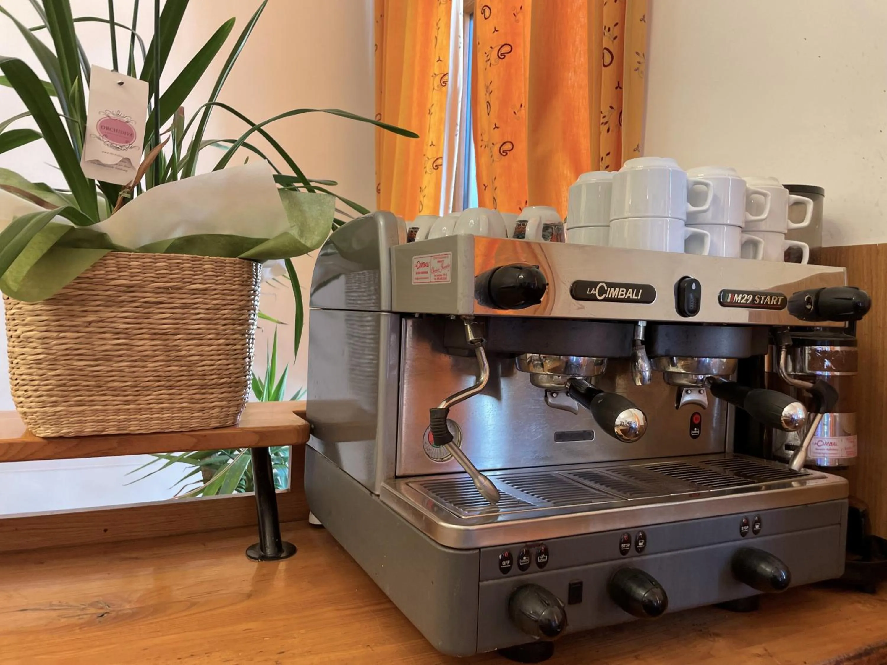 Lounge or bar in Hotel Leopolda