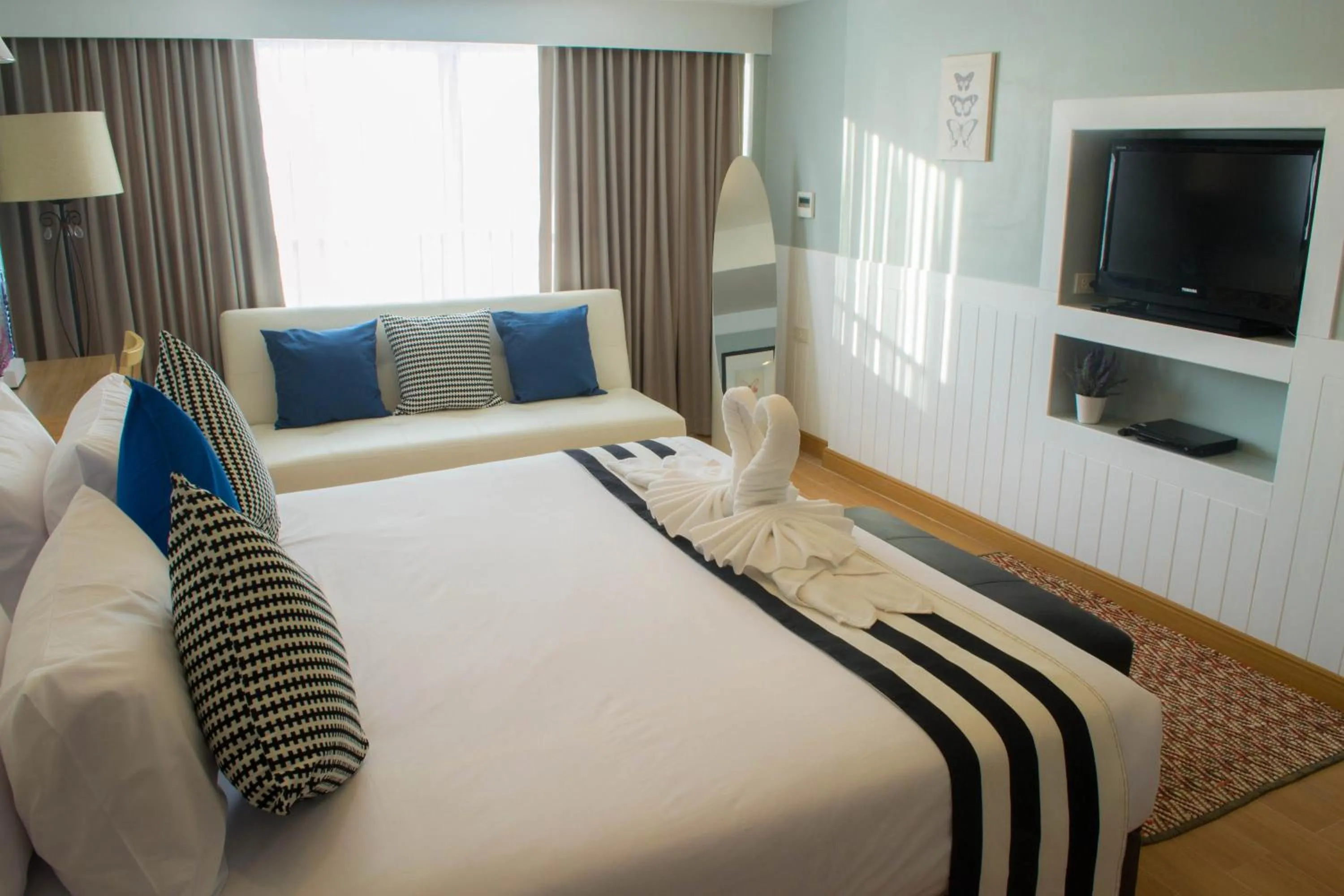 Day, Bed in Paradise Hotel Udonthani