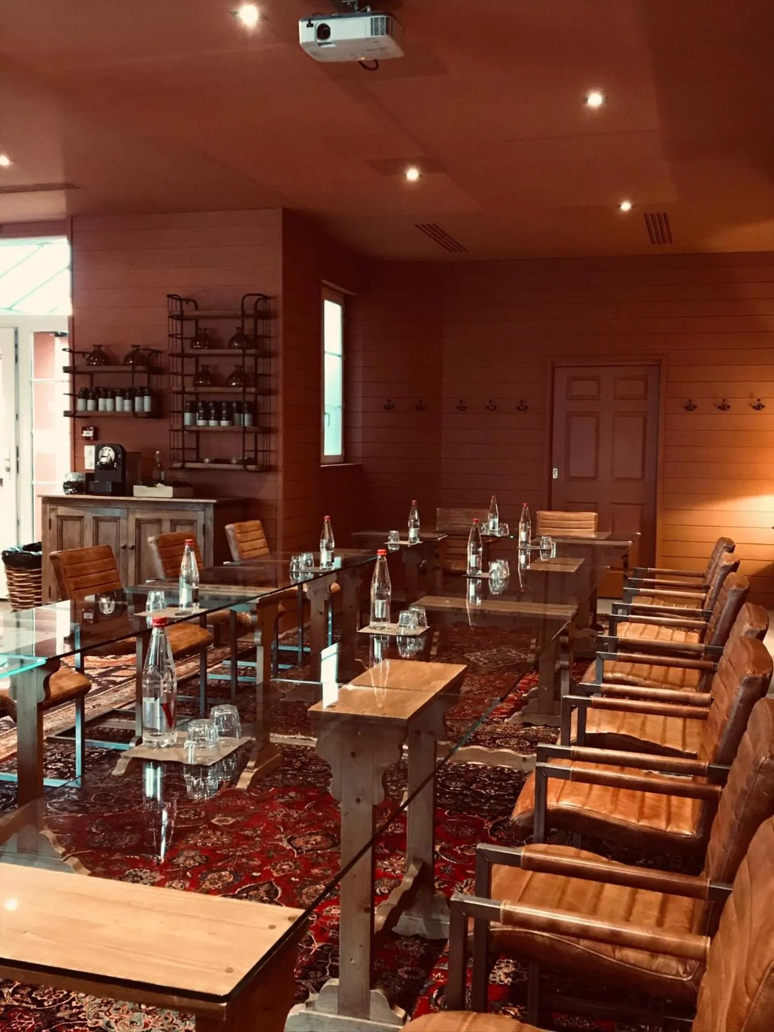 Property building in Hôtel Spa Vent d'Ouest