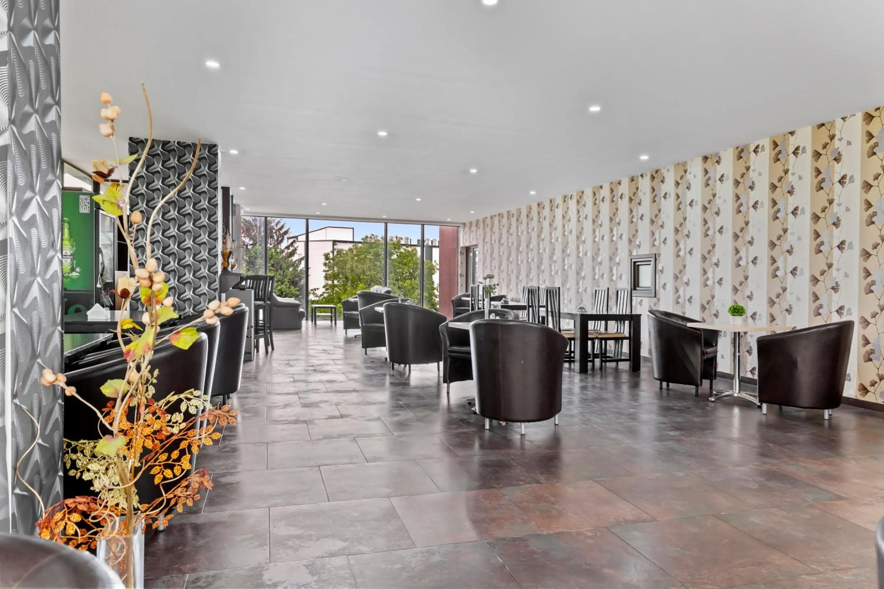 Breakfast in Hotel Charter Otopeni