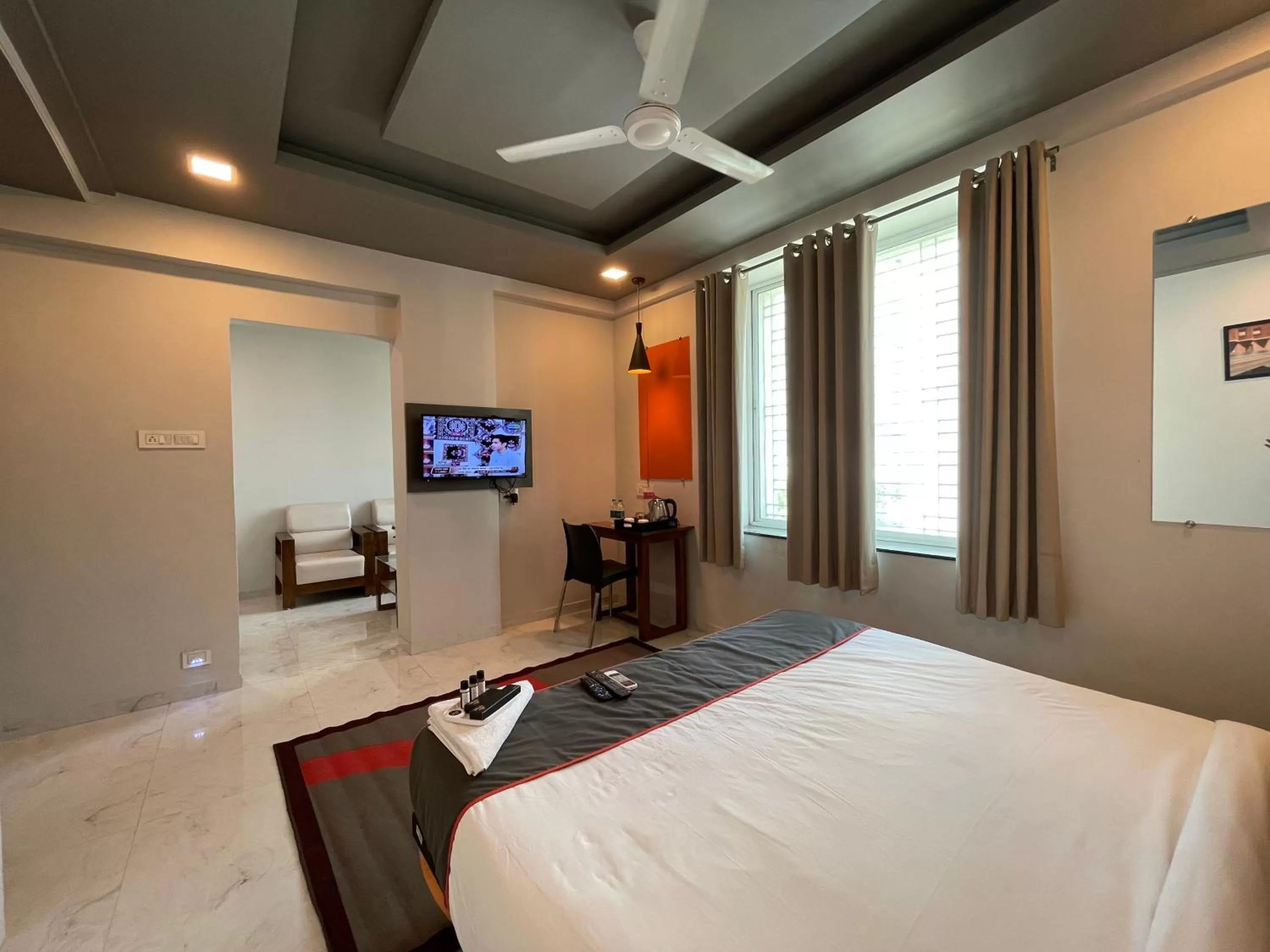 Photo of the whole room in Manomay Homes