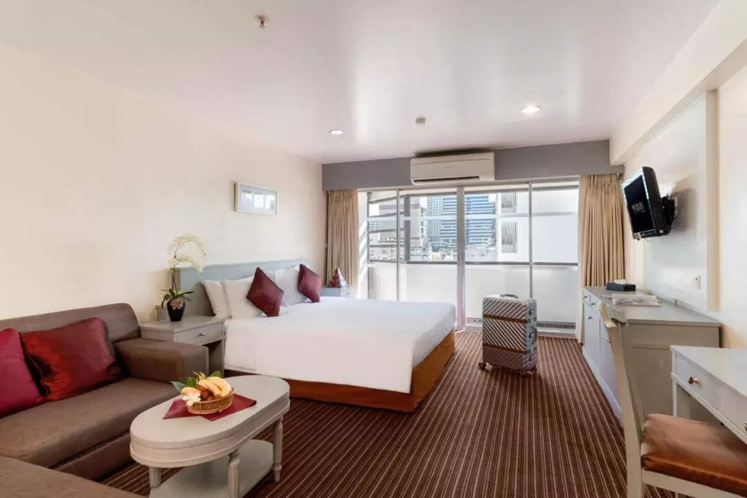 Bedroom, Bed in Furama Silom Hotel