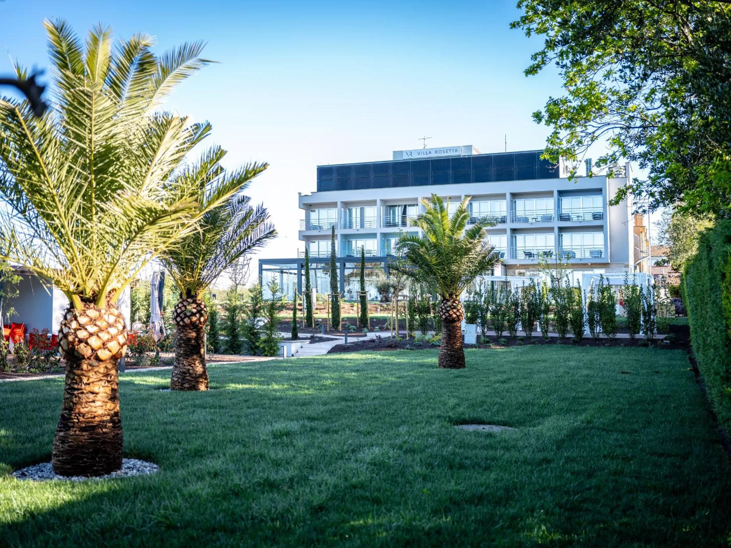 Property building in Hotel Villa Rosetta