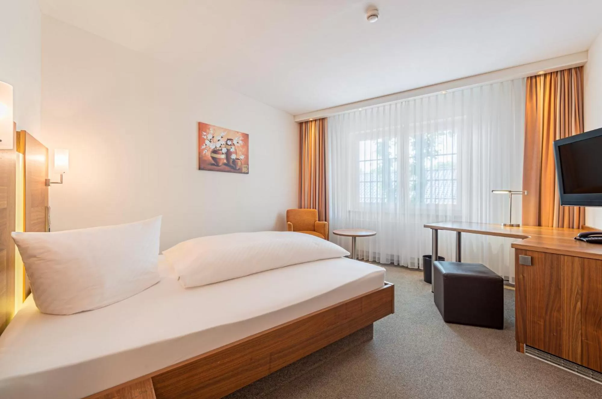 Photo of the whole room, Bed in Hotel Pfeffermühle