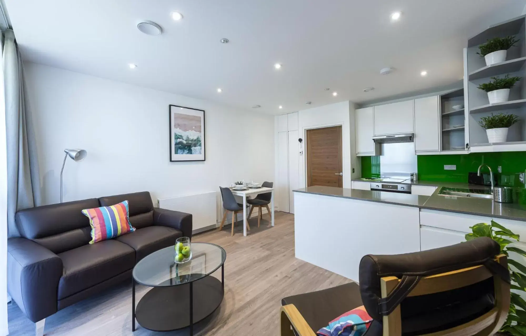 Standard Room - First Floor in Apartrooms Aberdeen Standard Room - First Floor in Apartrooms Aberdeen