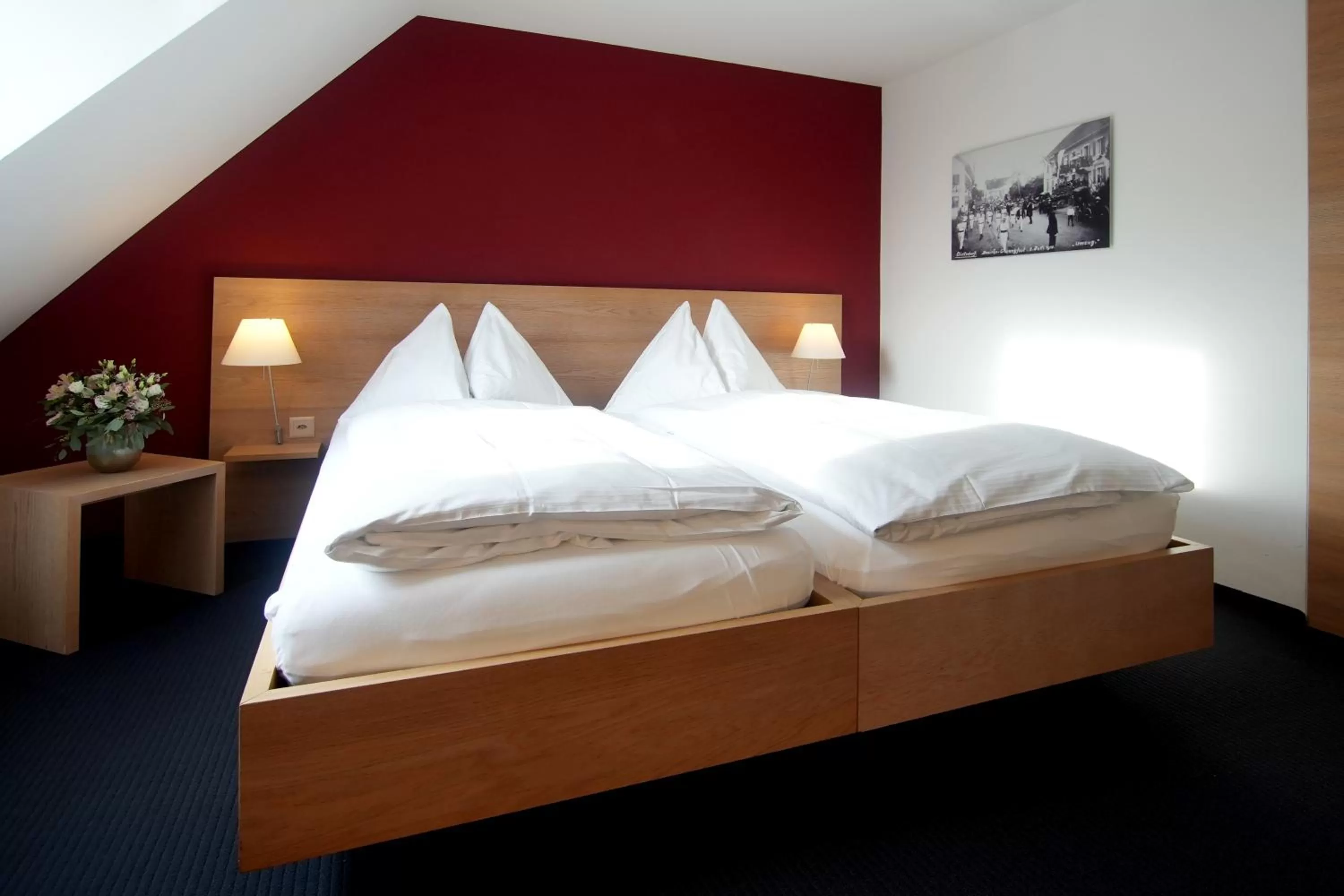 Bed in Hotel-Restaurant Löwen