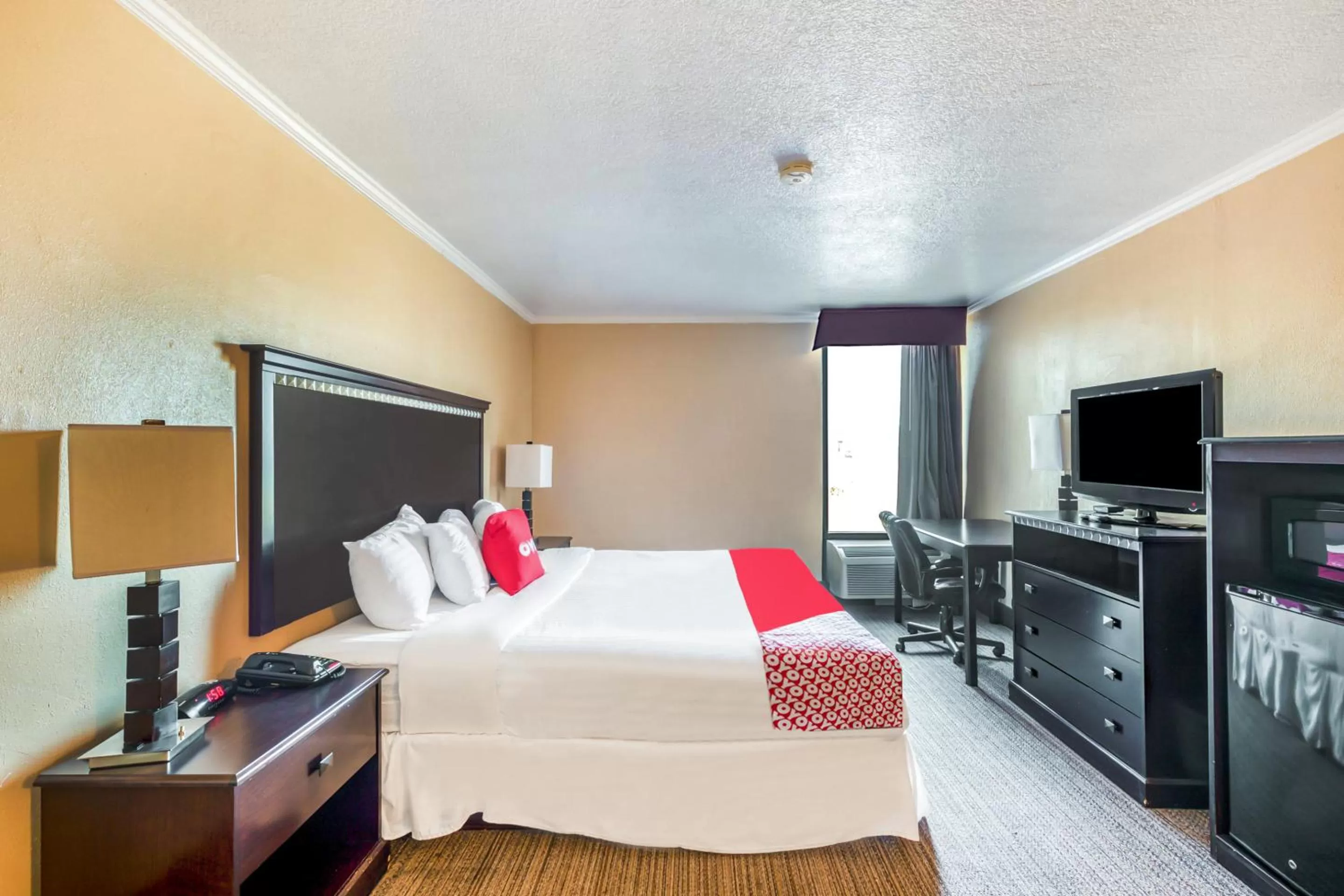 Junior Suite in Capital O Nacogdoches - Hwy 59 & SW Stallings