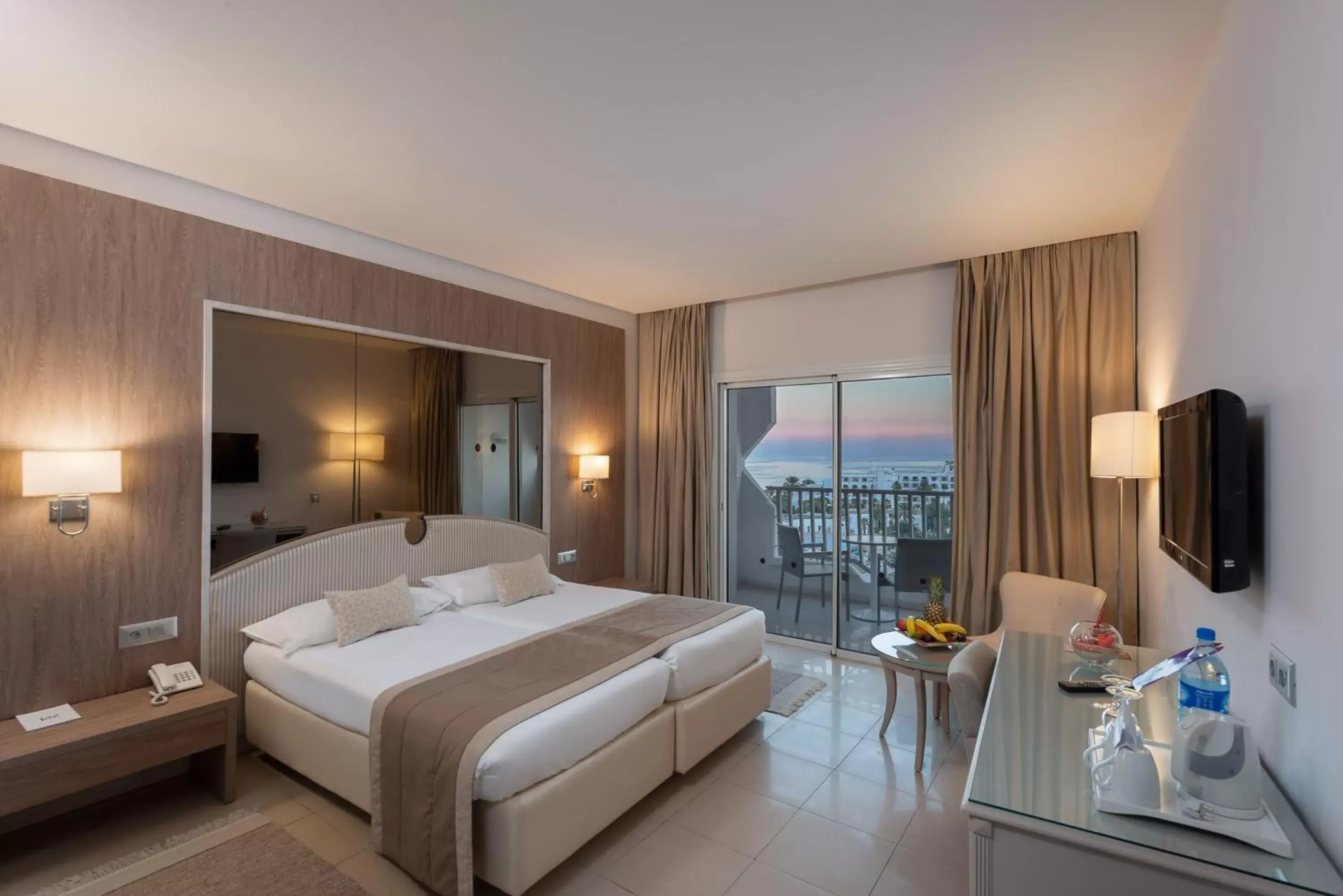 Standard Twin Room in Tour Khalef Standard Twin Room in Tour Khalef