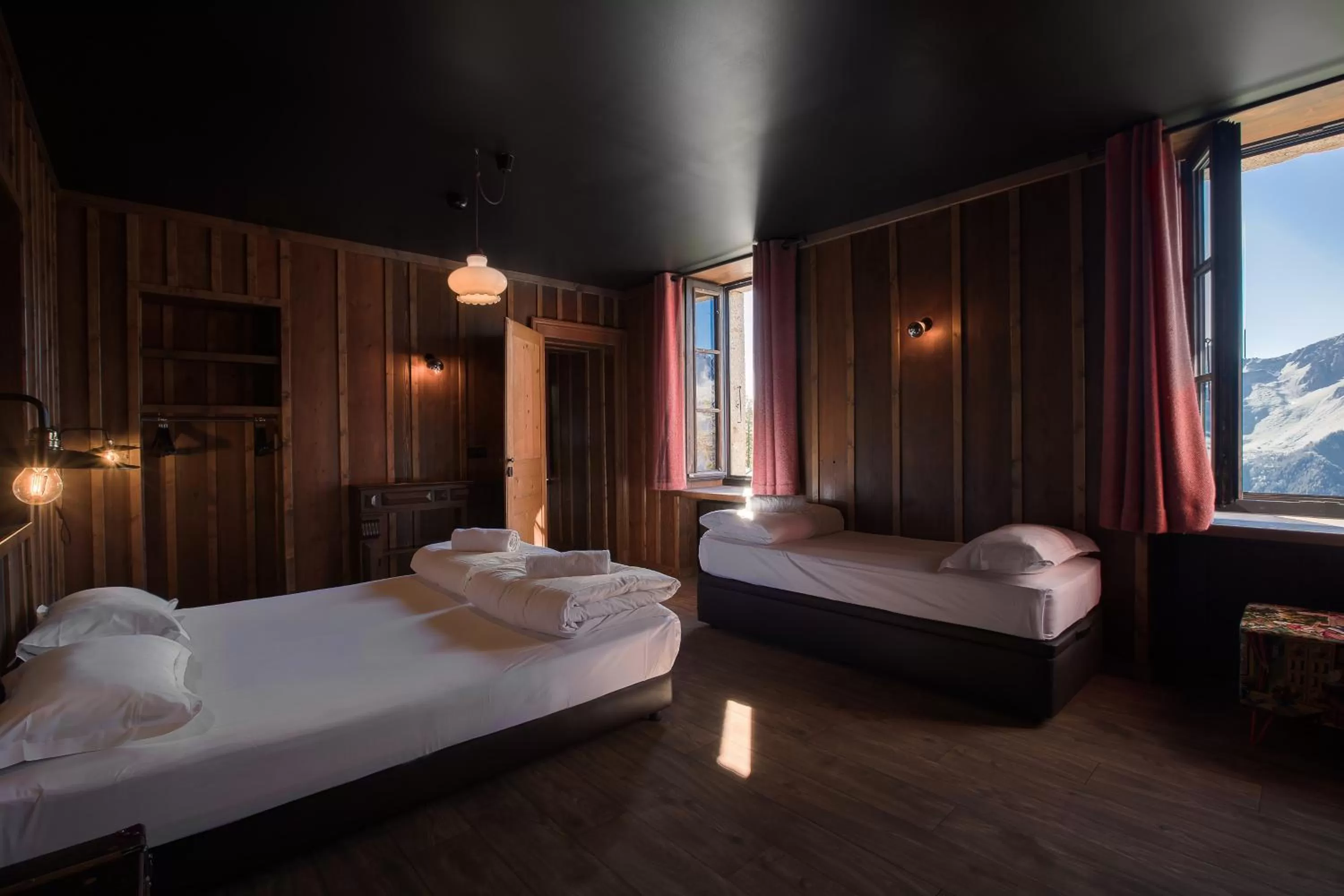 Bedroom, Bed in Refuge du Montenvers