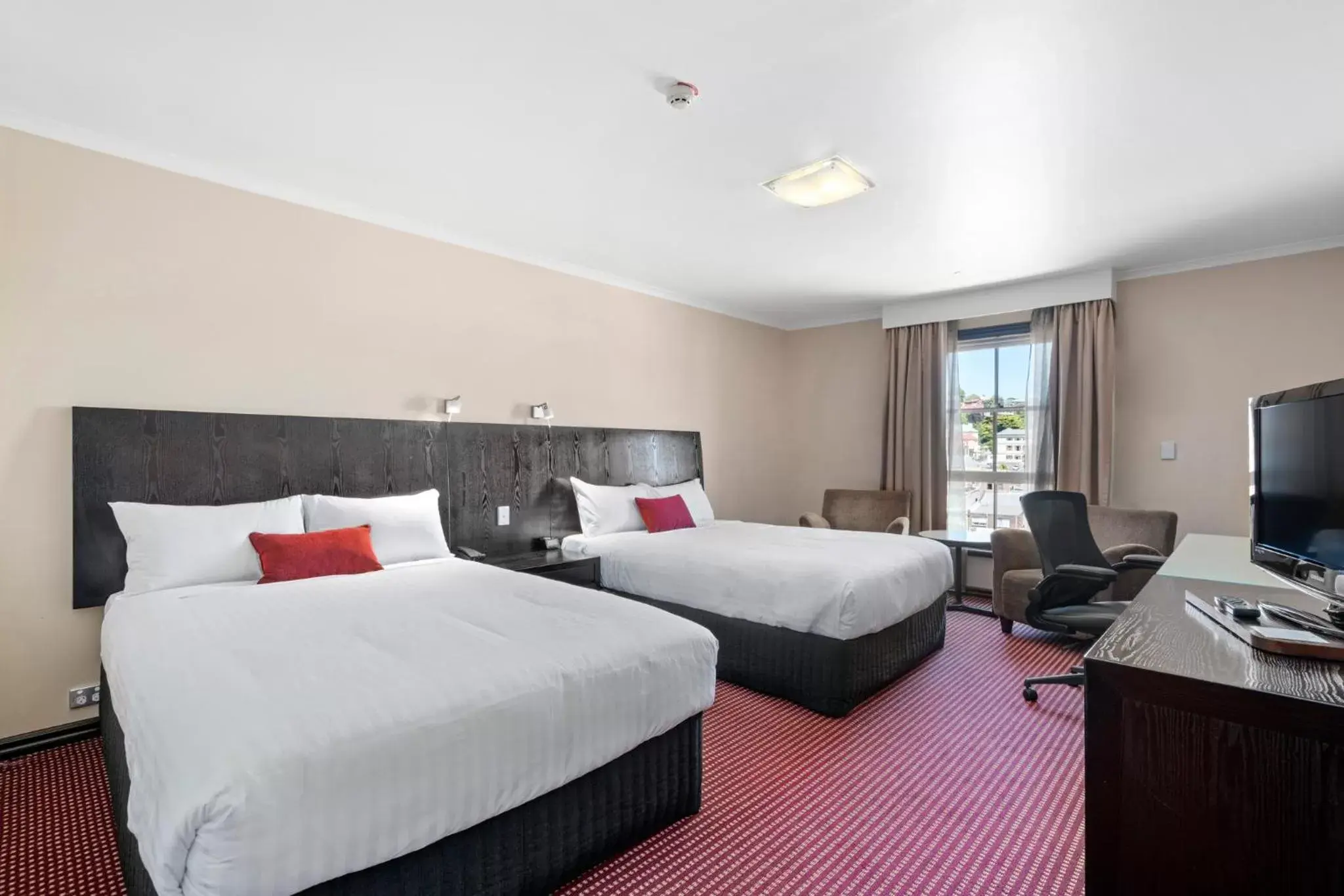 Superior Twin Room in Hotel Grand Chancellor Launceston Superior Twin Room in Hotel Grand Chancellor Launceston