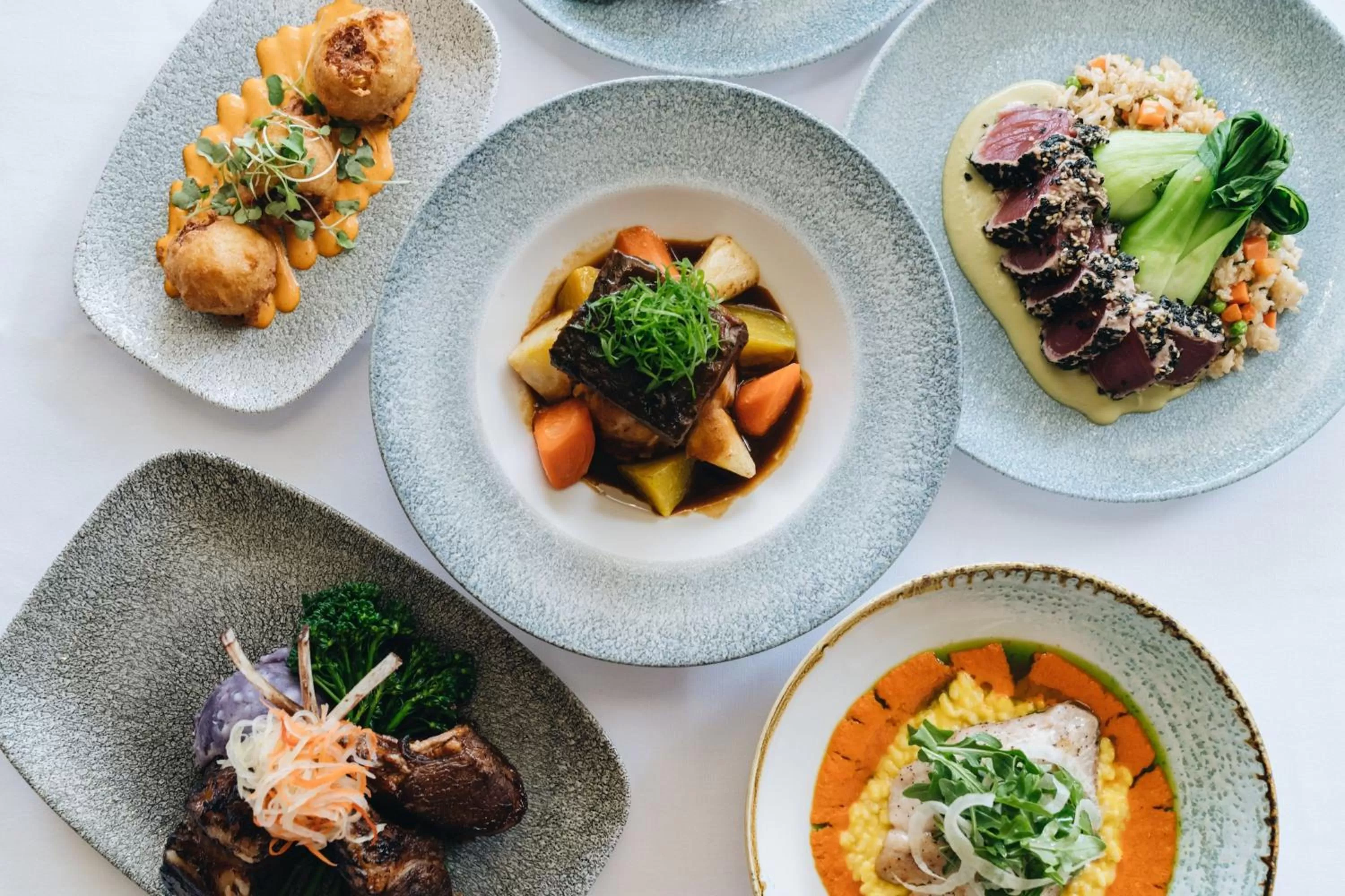 Restaurant/places to eat in Sheraton Maui Resort & Spa