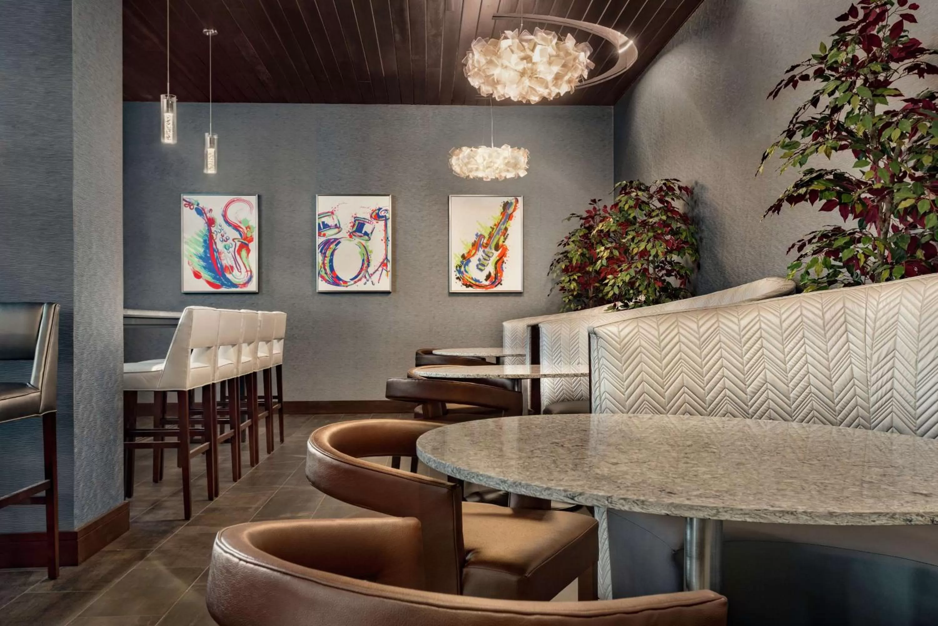 Lounge or bar in Embassy Suites By Hilton Noblesville Indianapolis Conv Ctr