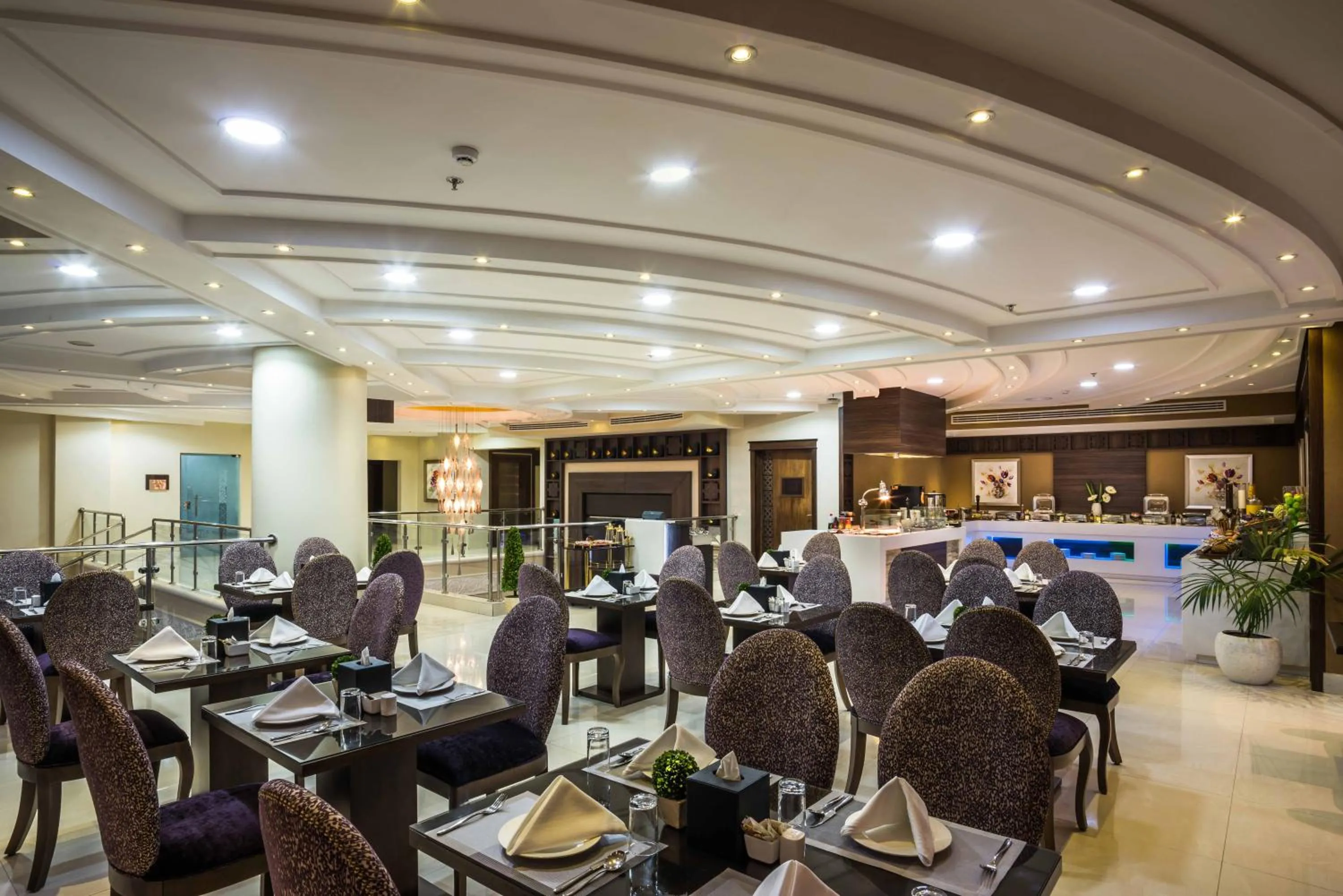 Restaurant/places to eat in Gloria Inn Riyadh