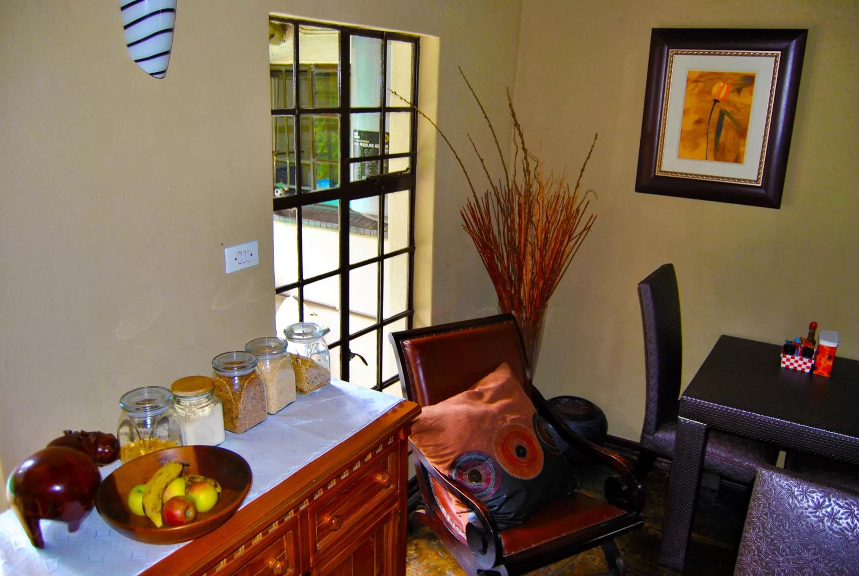 Food and drinks, Seating Area in Birch Tree Cottage