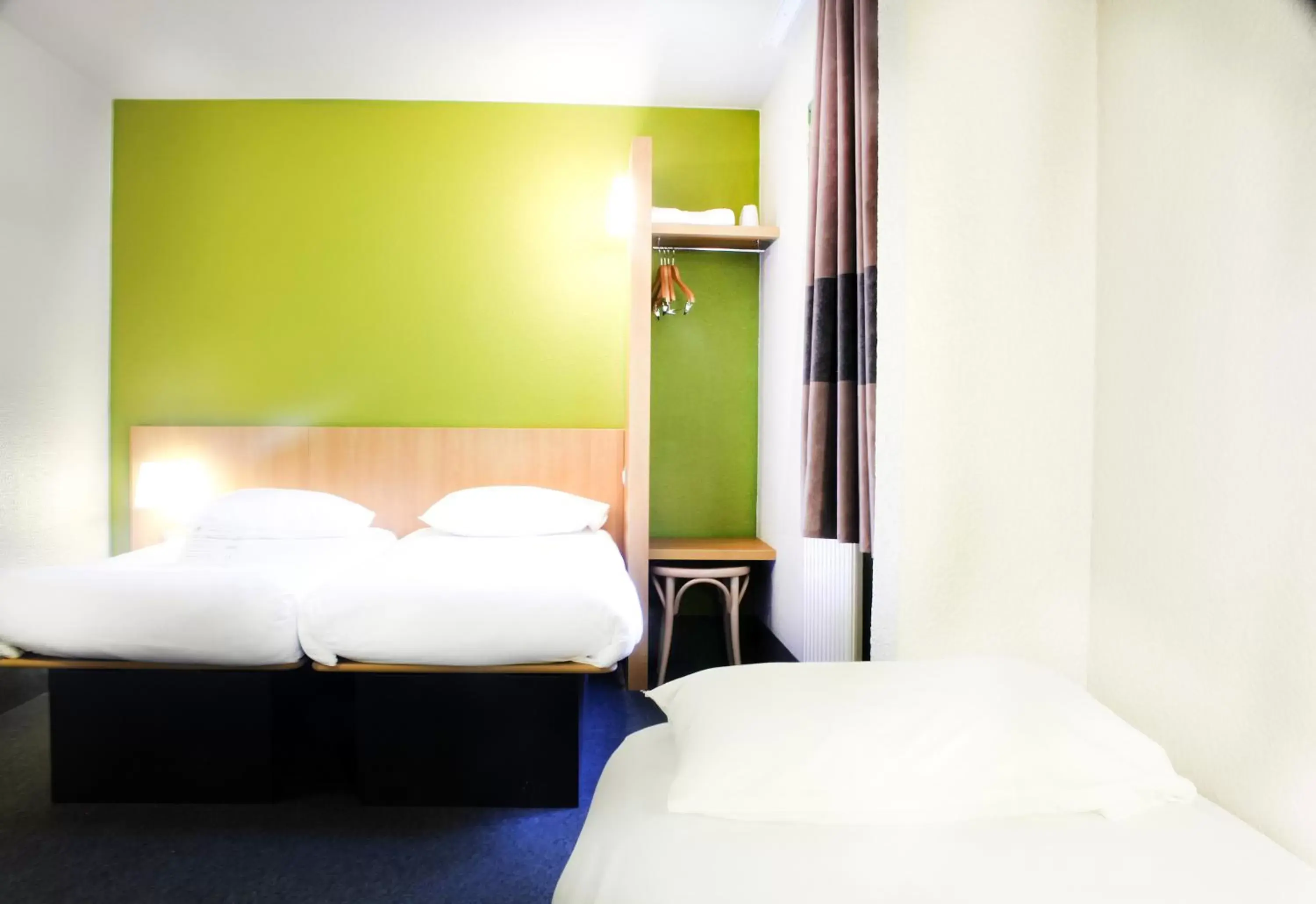 Twin Room in Hotel Inn design Vierzon Twin Room in Hotel Inn design Vierzon