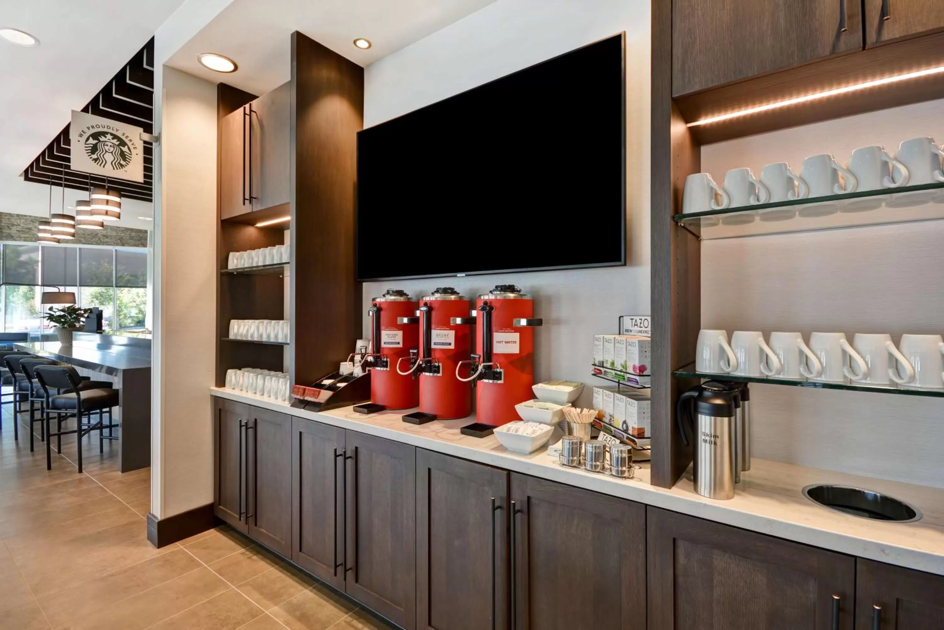 Lobby or reception in Hyatt Place Fresno