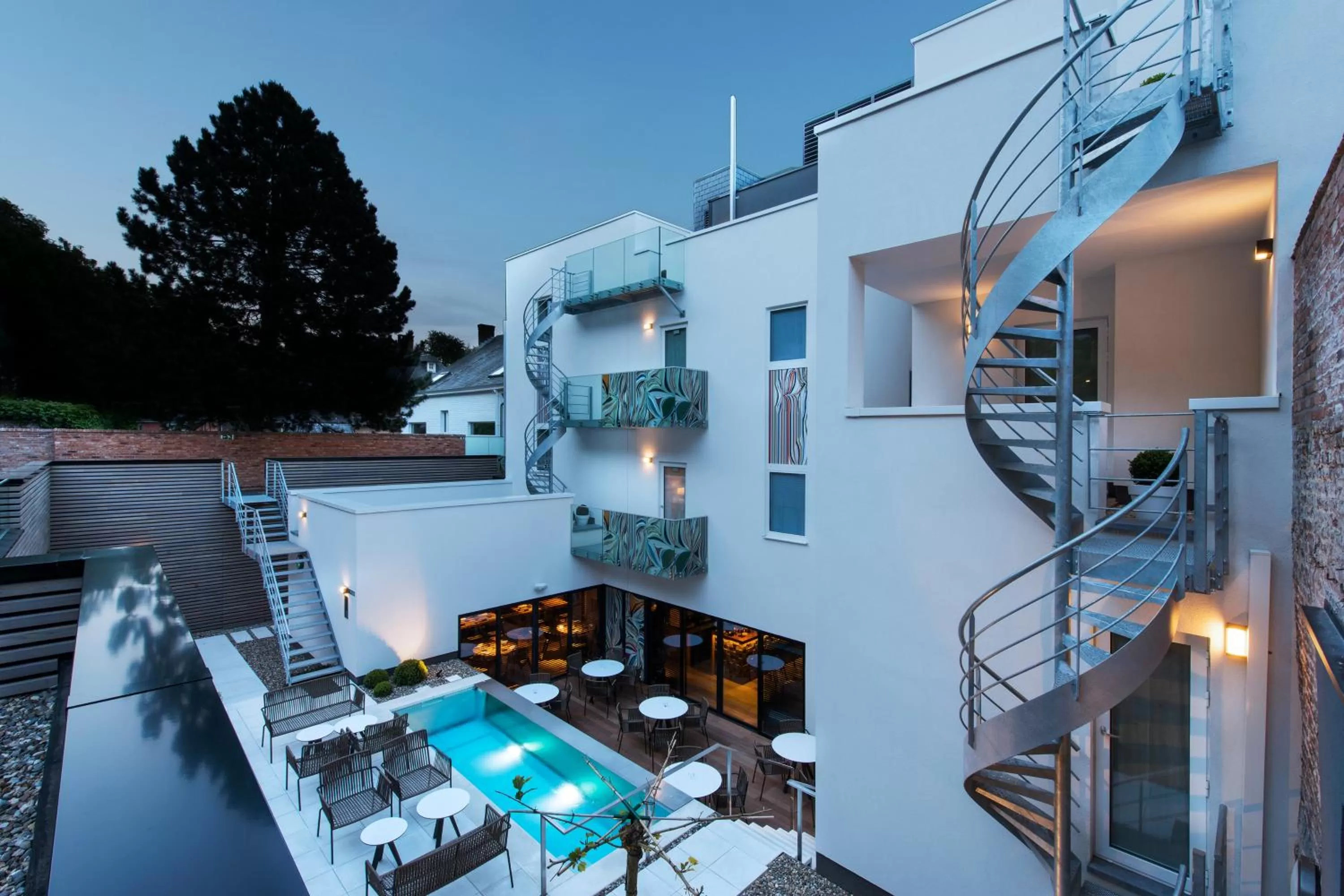 Facade/entrance in Hotel The Royal Snail