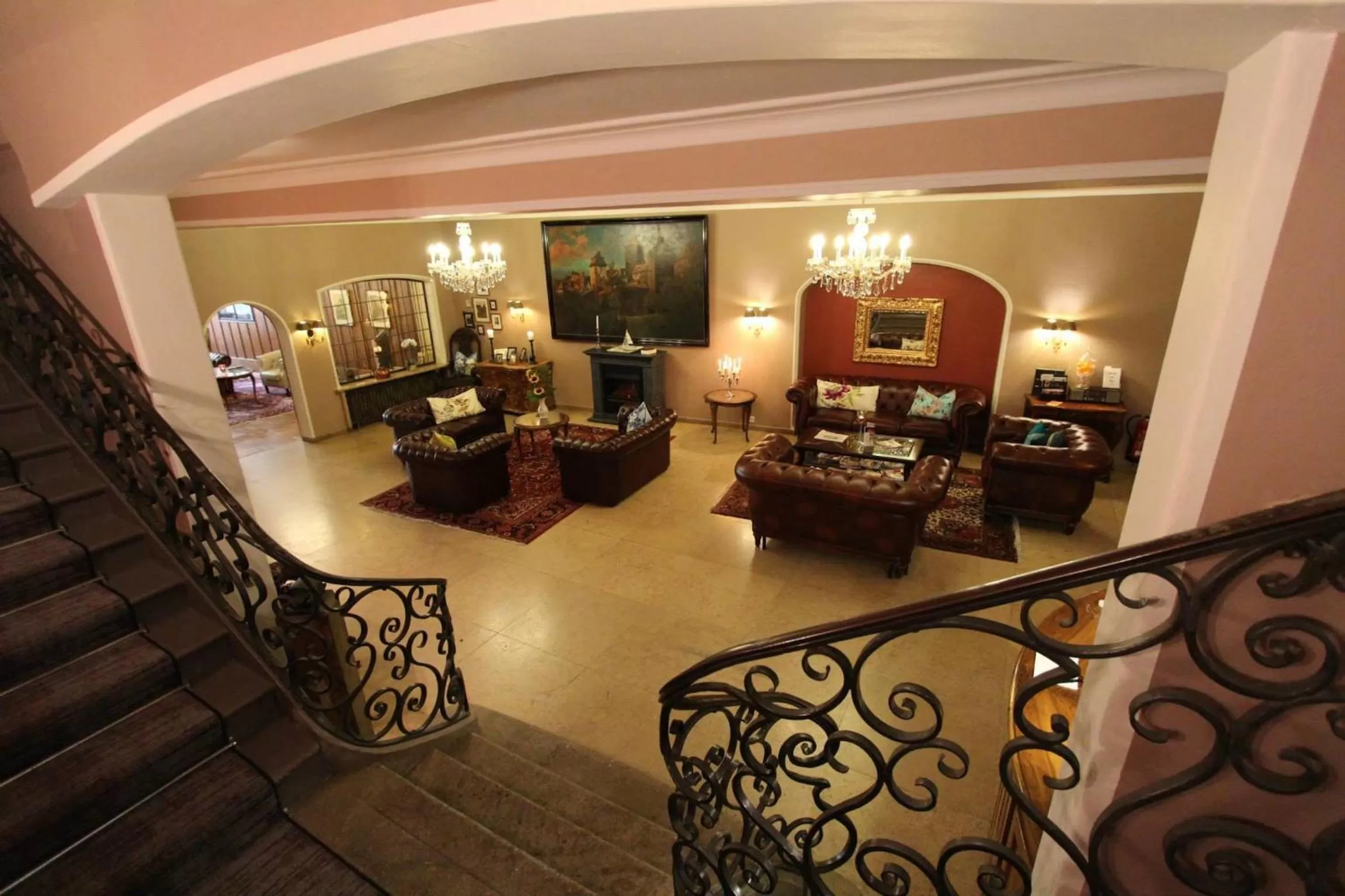 Lobby or reception in Historik Hotel Goldener Hirsch Rothenburg