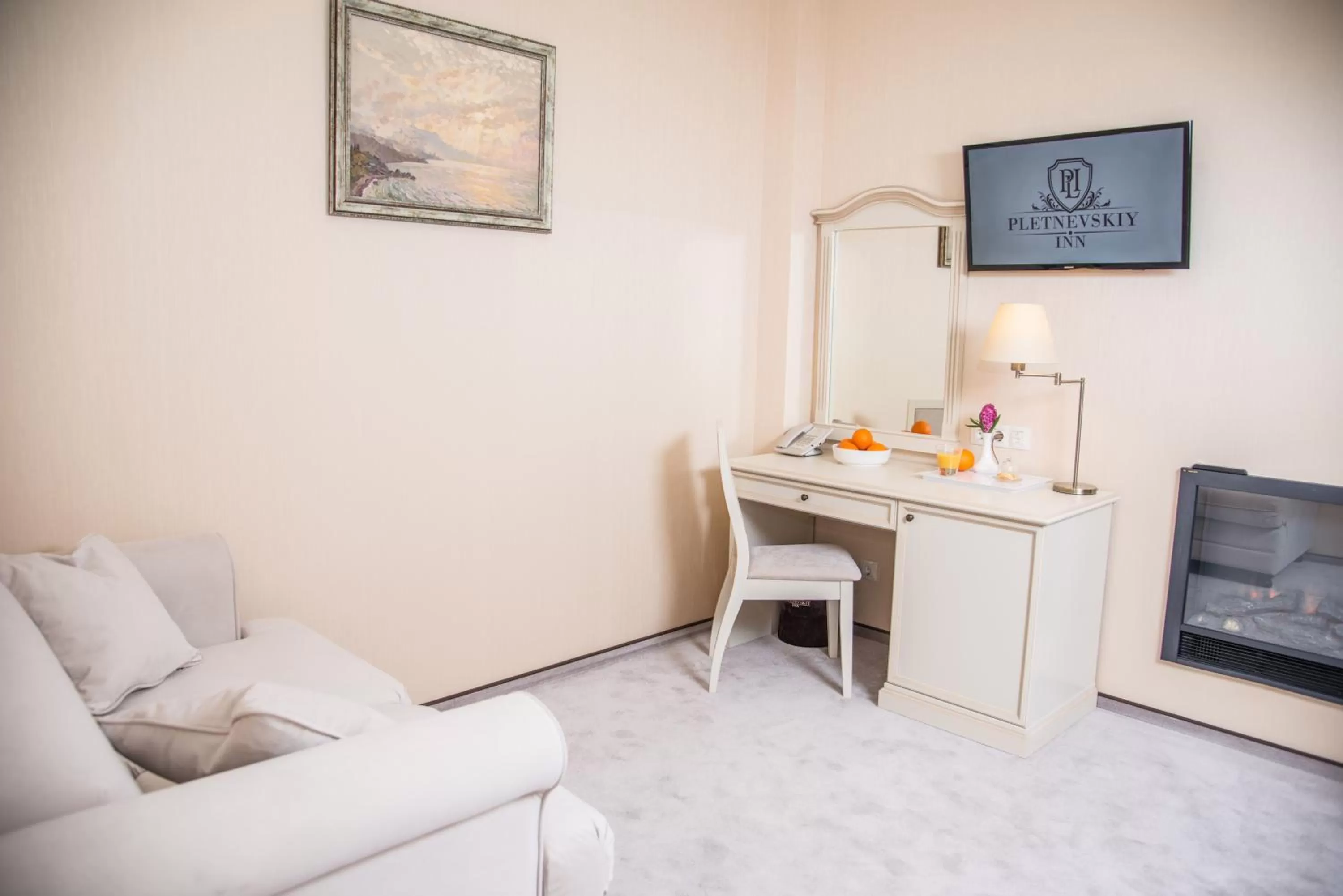 Living room, Seating Area in Pletnevskiy Inn