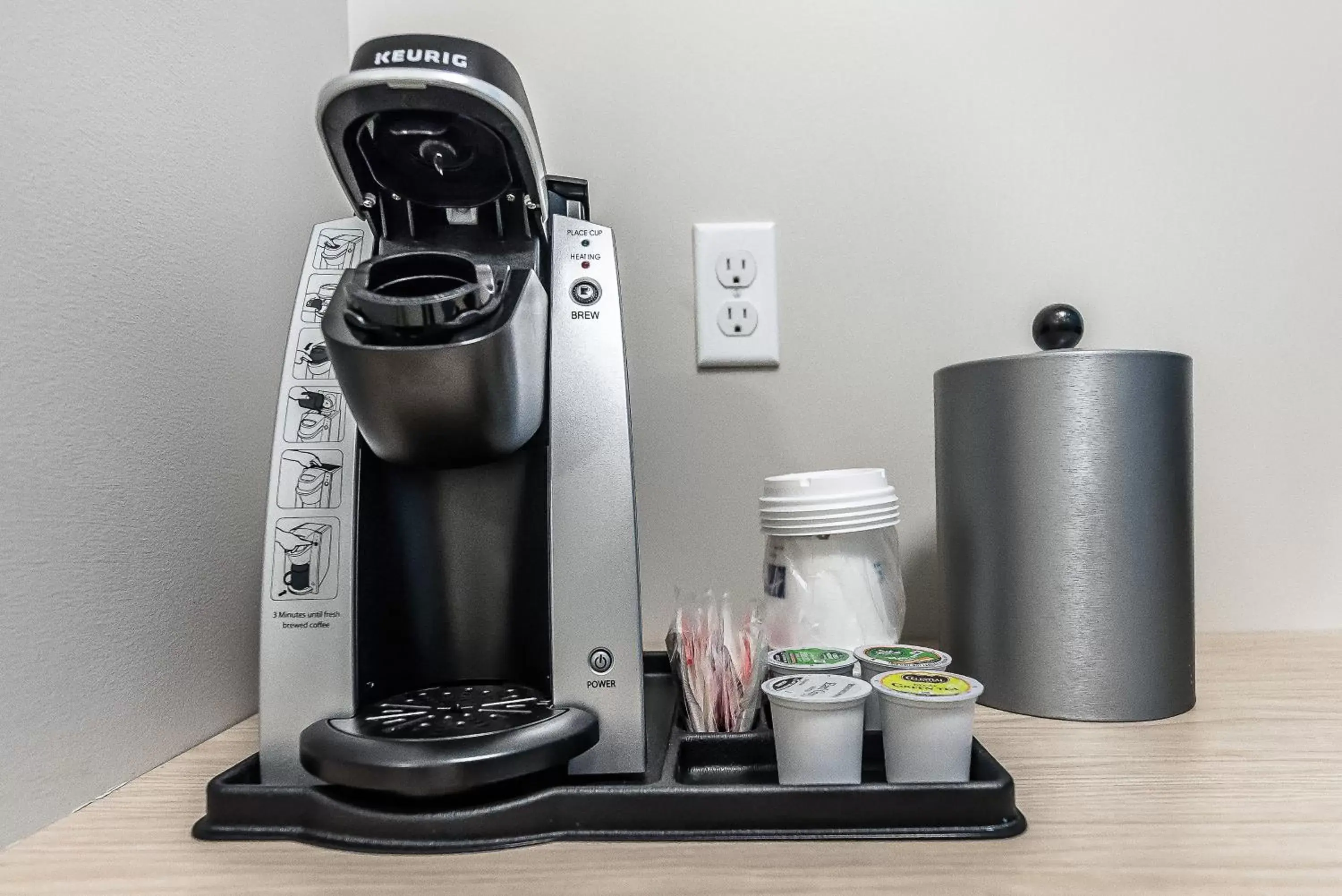 Executive King Room in Holiday Inn Express Flint-Campus Area, an IHG Hotel Executive King Room in Holiday Inn Express Flint-Campus Area, an IHG Hotel