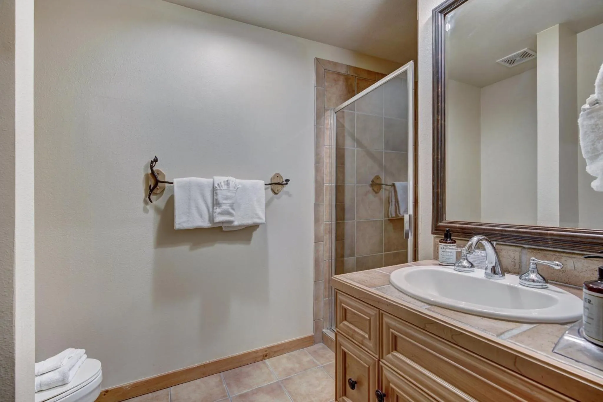 Bathroom in Timbers & Lone Eagle by Vail Resorts