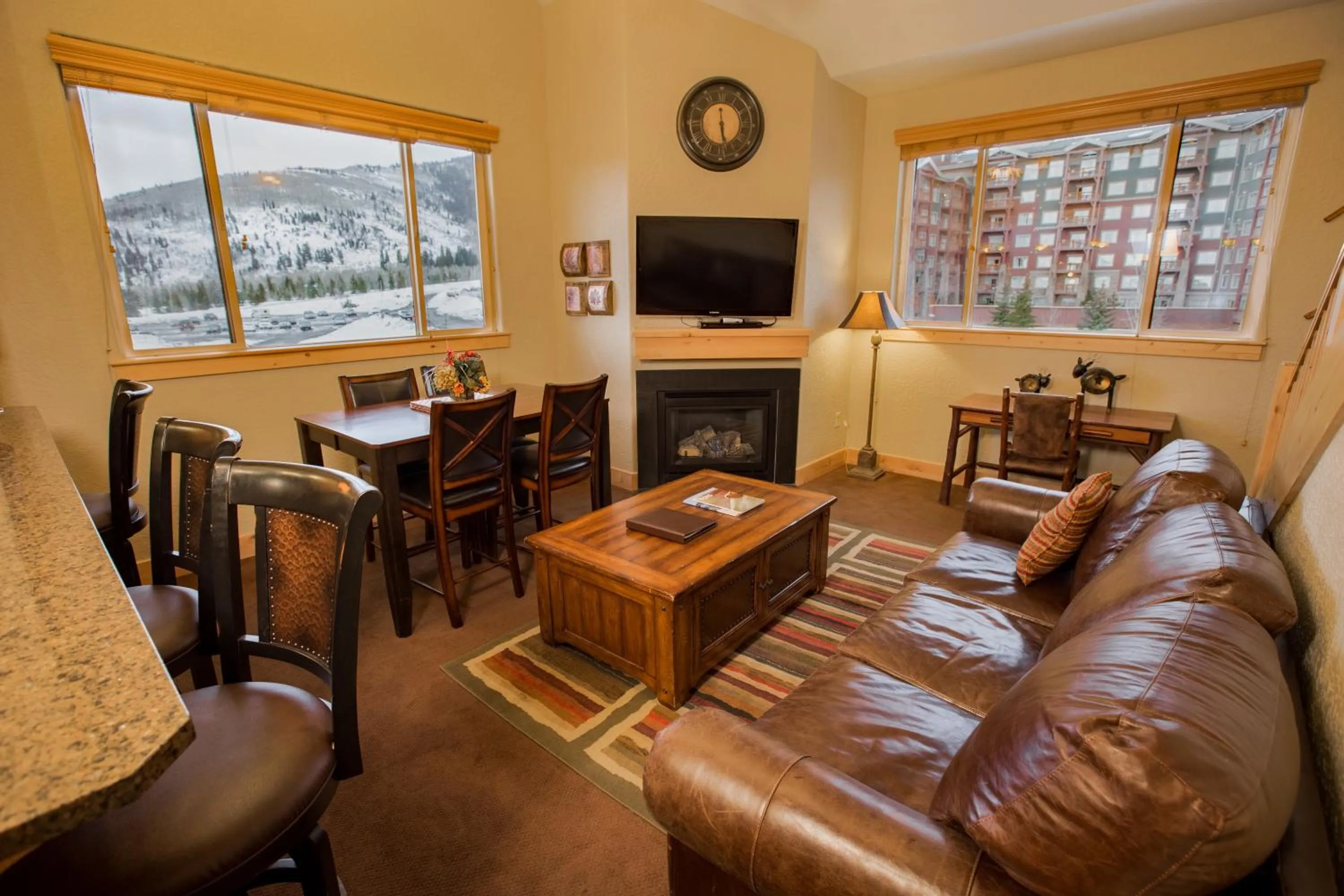 TV and multimedia in Silverado Lodge, Park City - Canyons Village by Vail Resorts