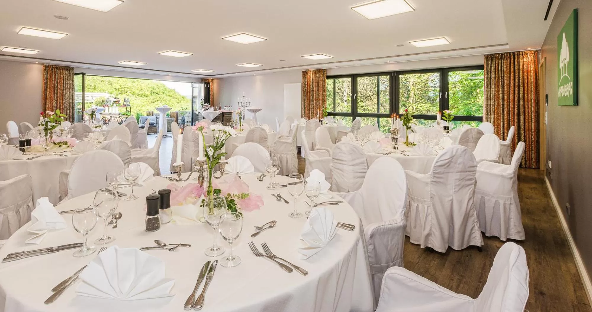 Restaurant/places to eat in Romantik Hotel Ahrenberg