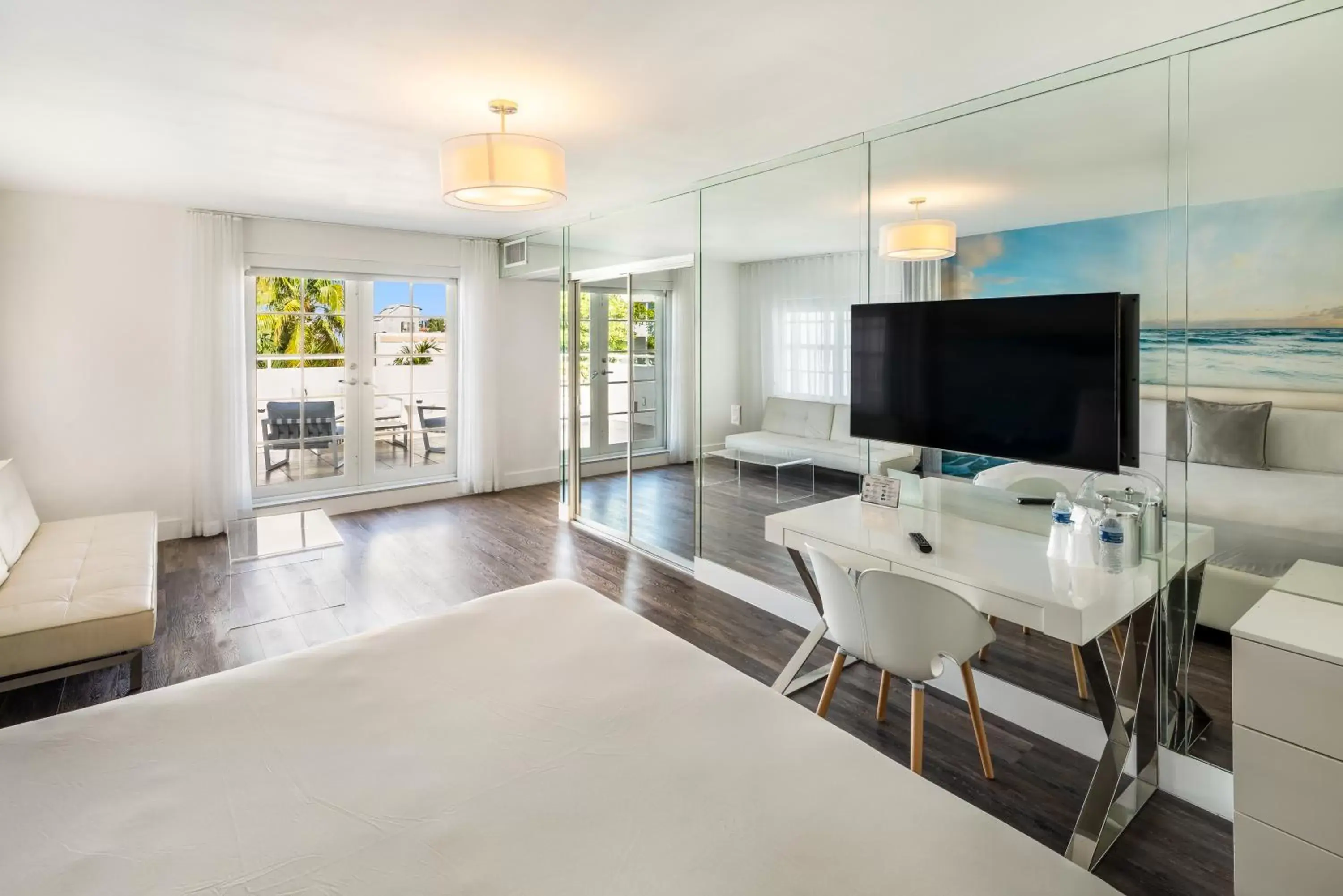 Villa Penthouse Suite with Terrace in President Hotel Villa Penthouse Suite with Terrace in President Hotel