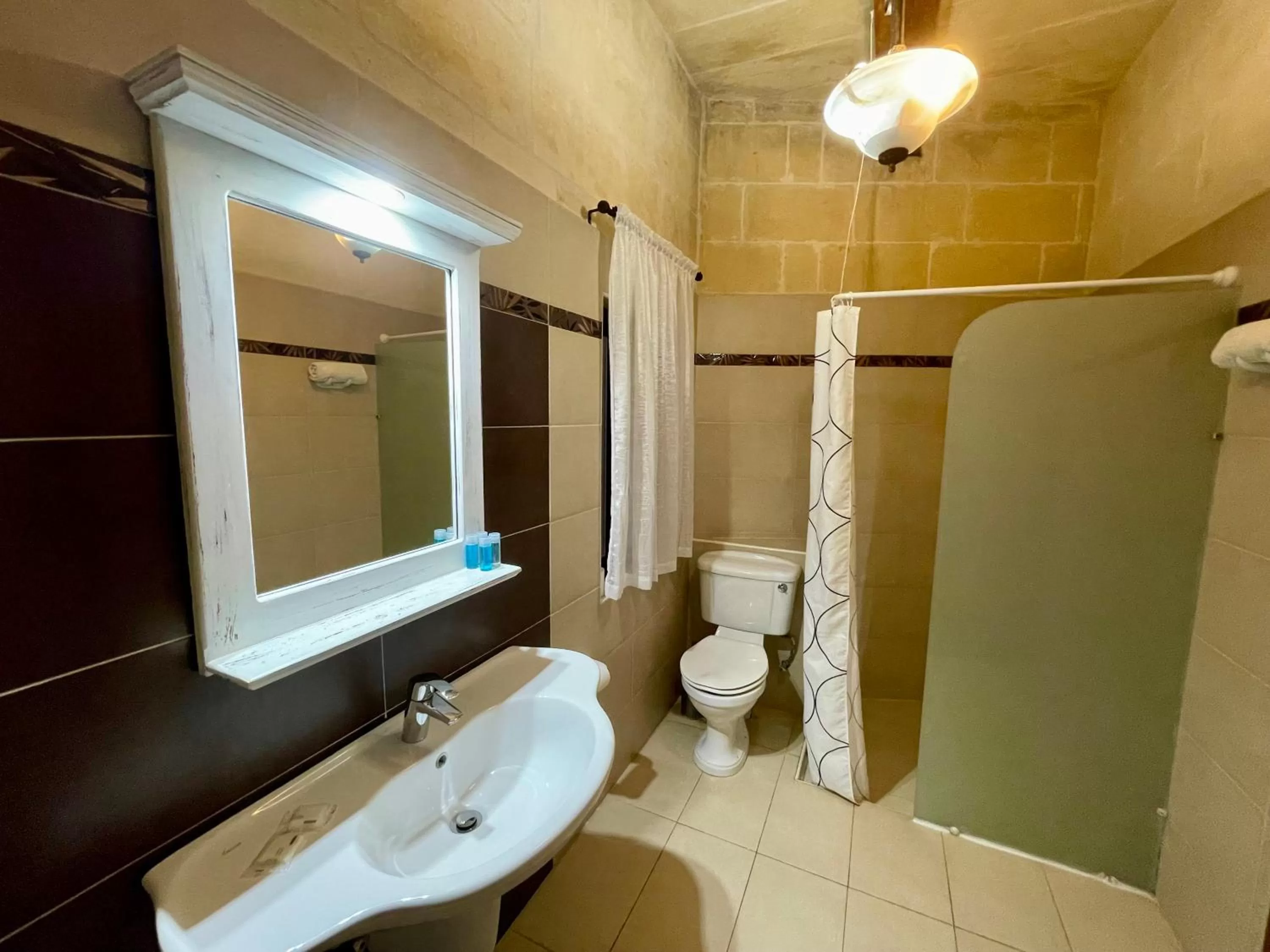 Bathroom in Ferrieha B&B