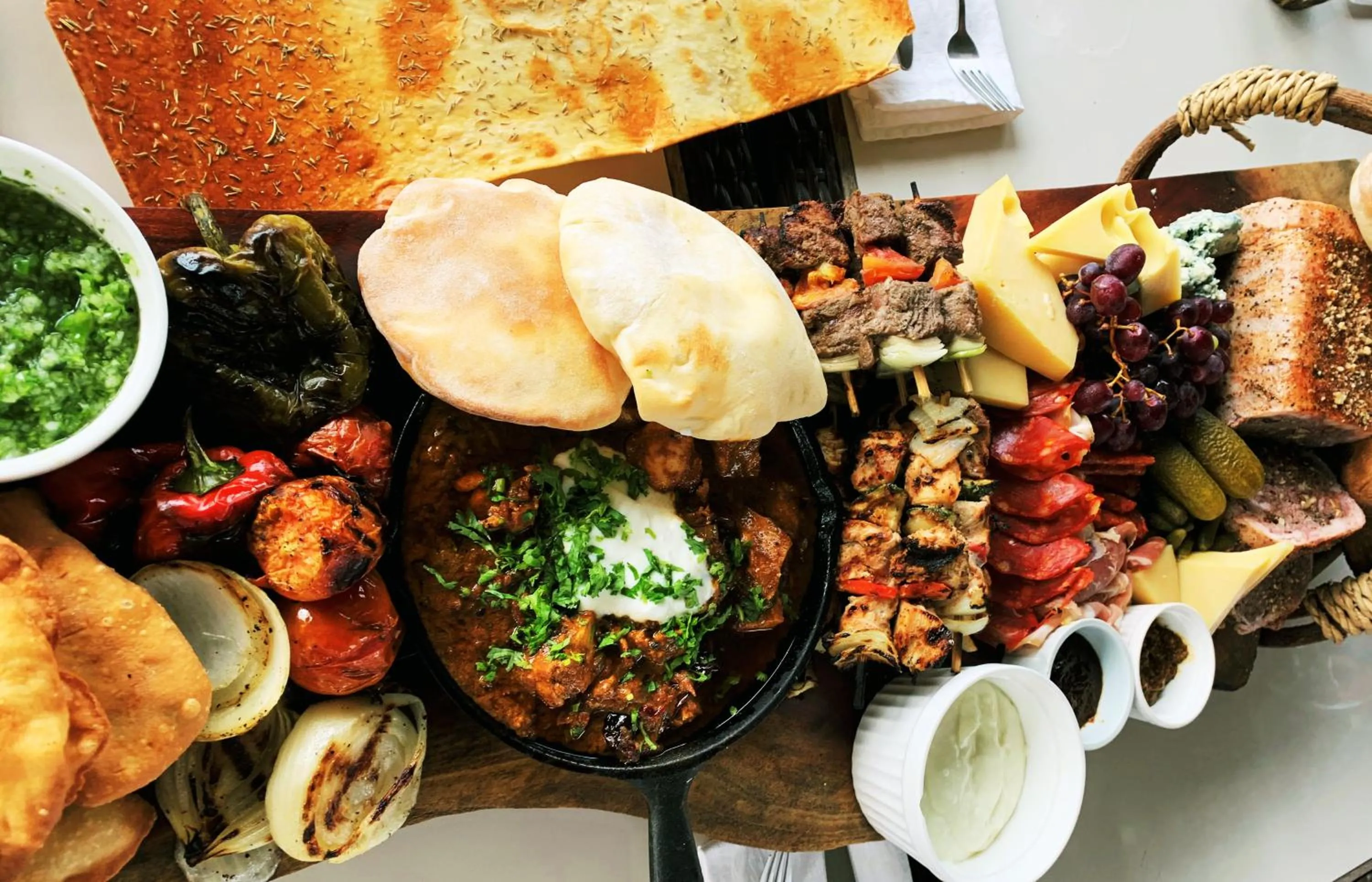 Restaurant/places to eat in Edgewater Dive & Spa Resort