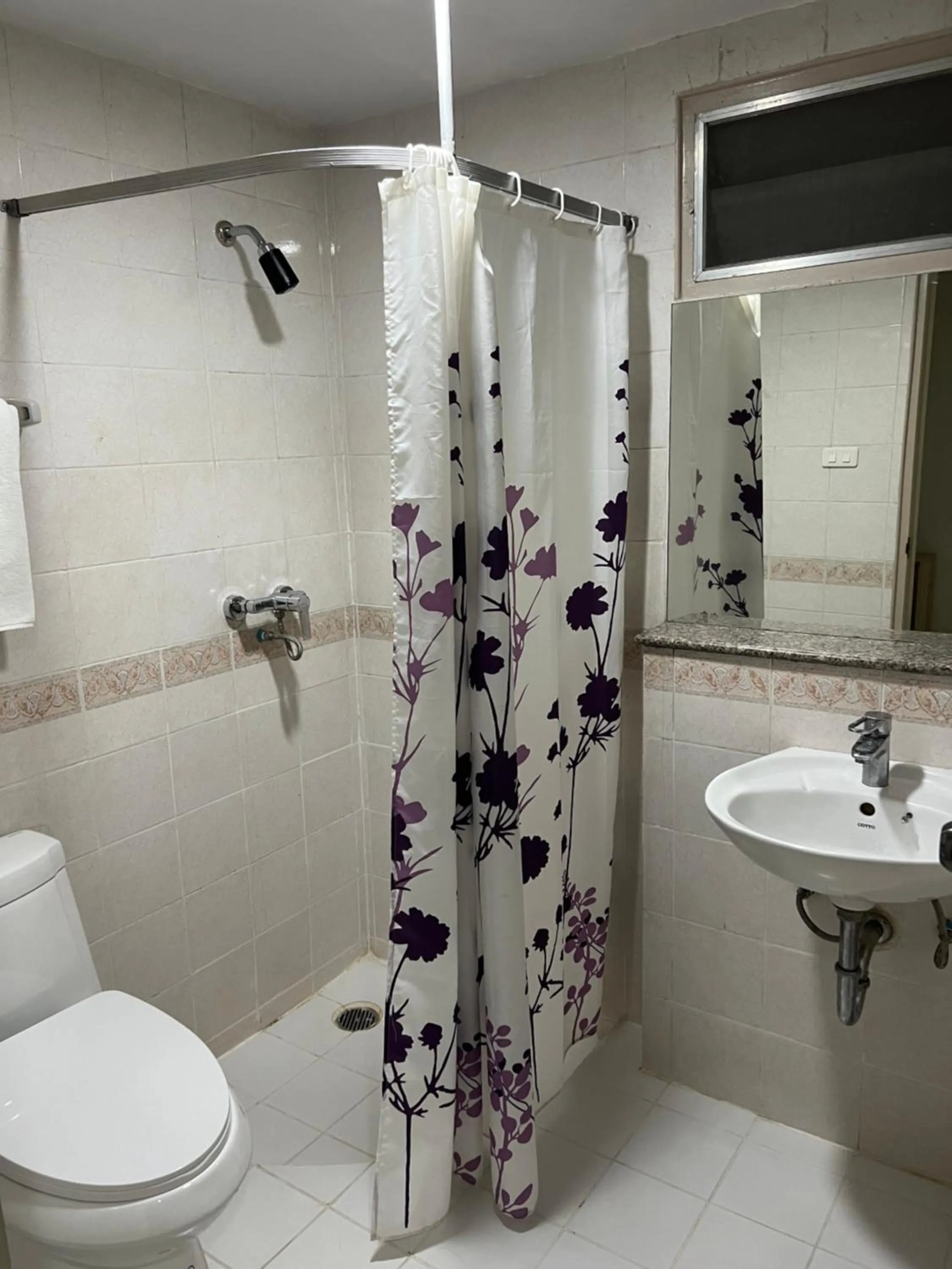 Shower in Mall Suites Hotel