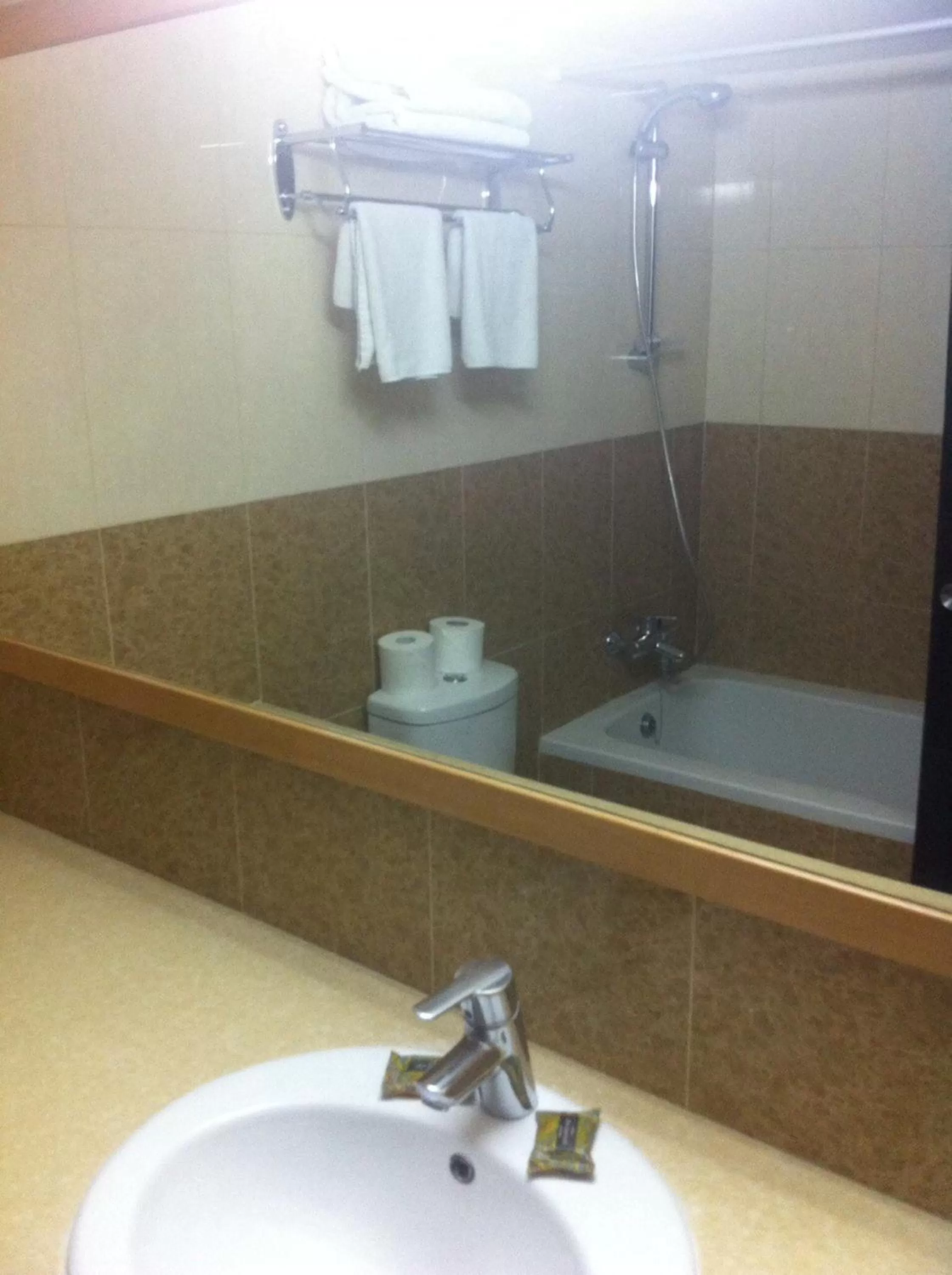 Bathroom in Veronica Hotel