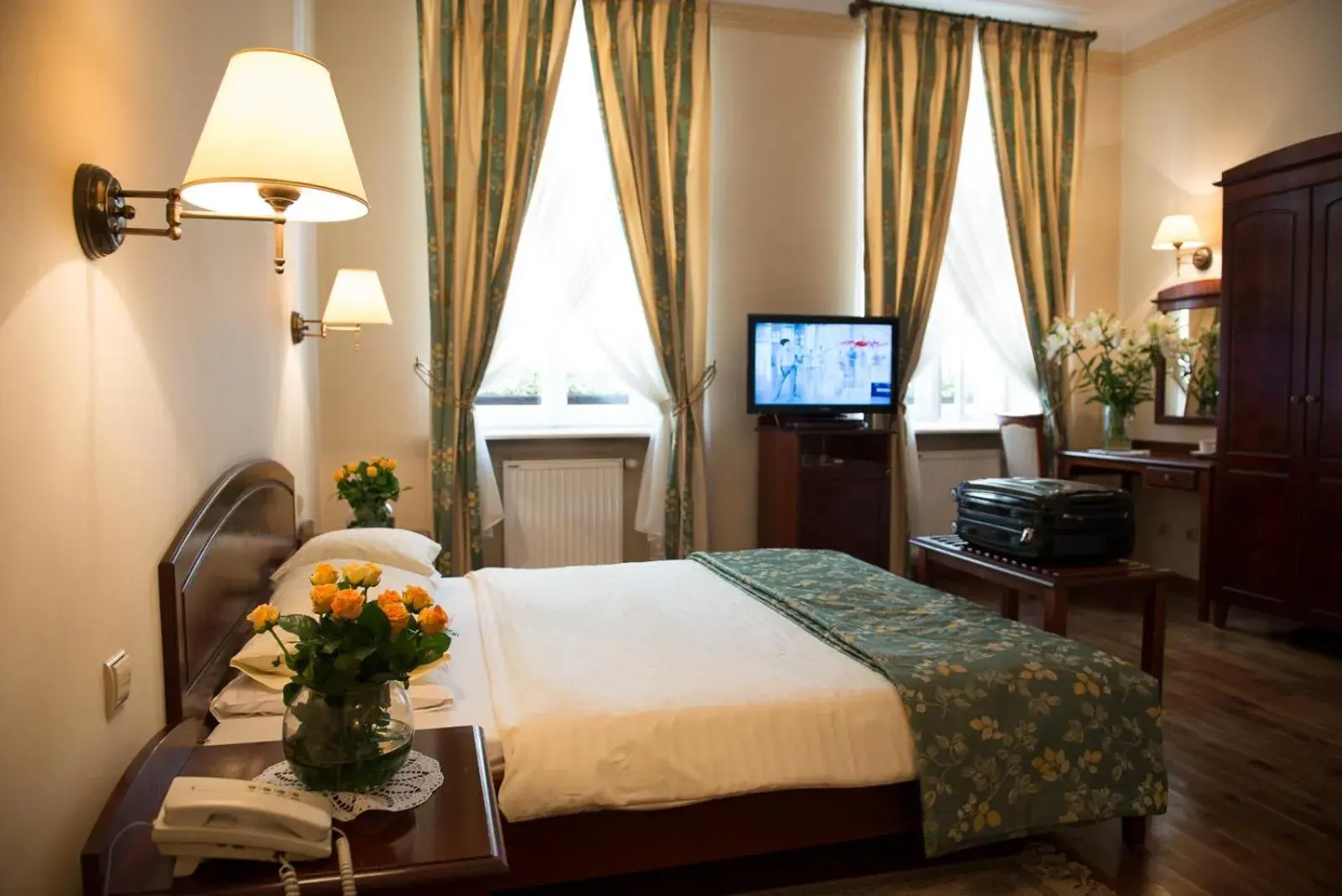 Large Double Room in Aparthotel Karmel Large Double Room in Aparthotel Karmel