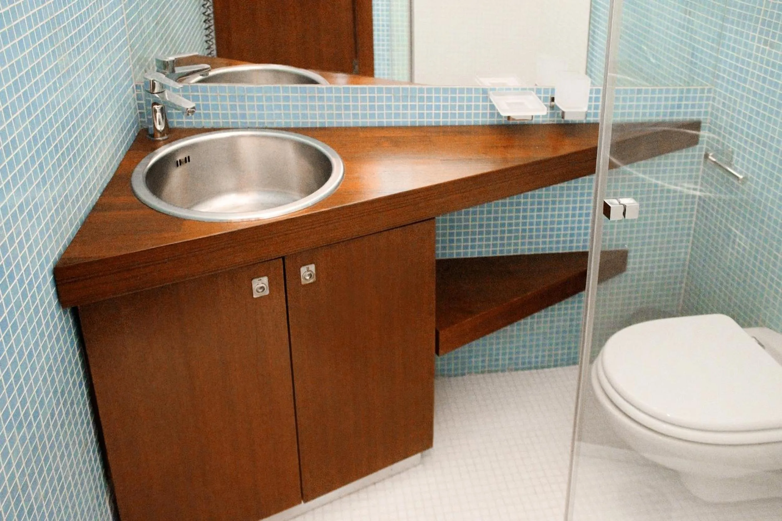 Bathroom in LHP Suite Posillipo