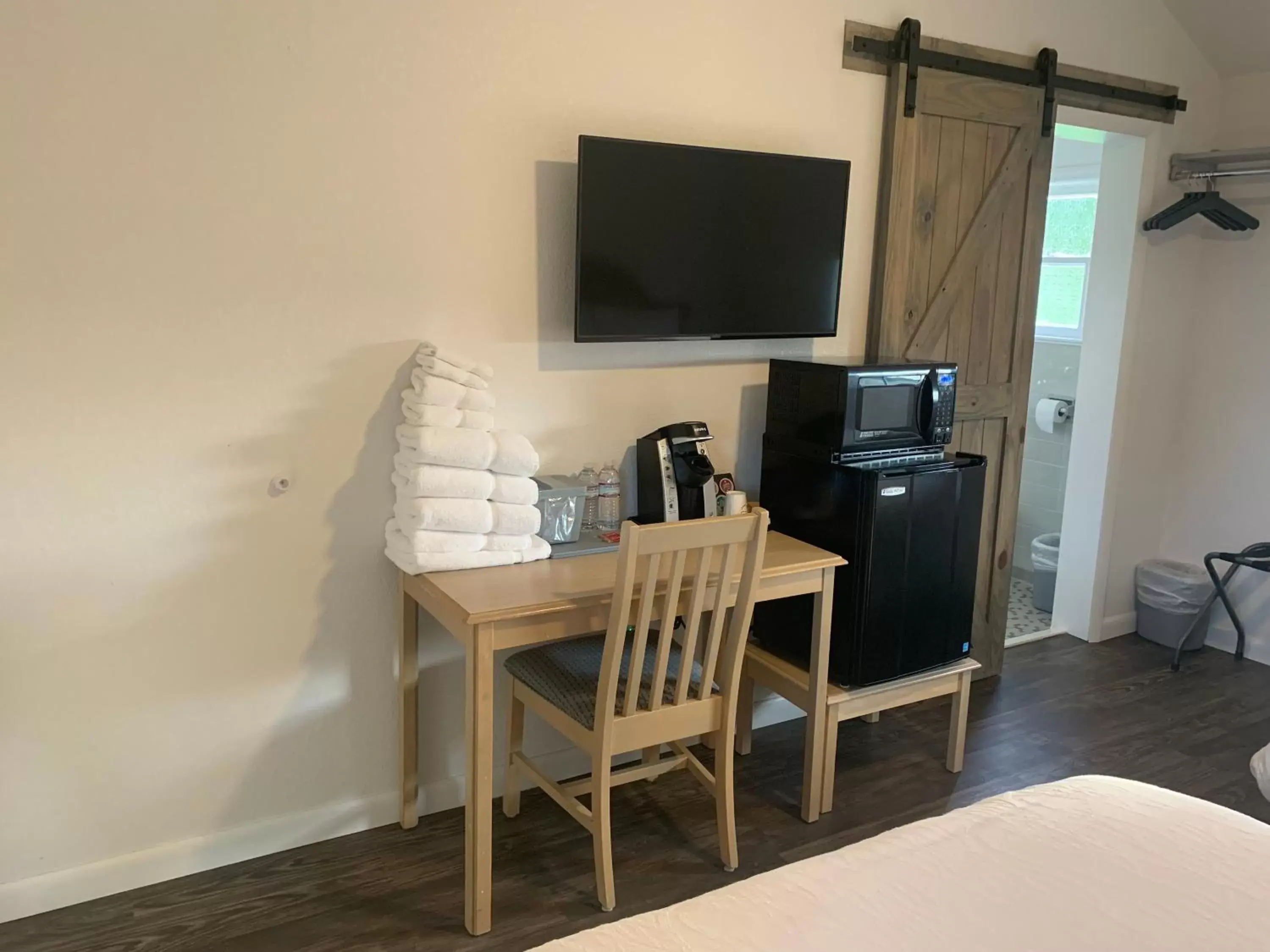 Standard Double Room in Cape Motel Standard Double Room in Cape Motel